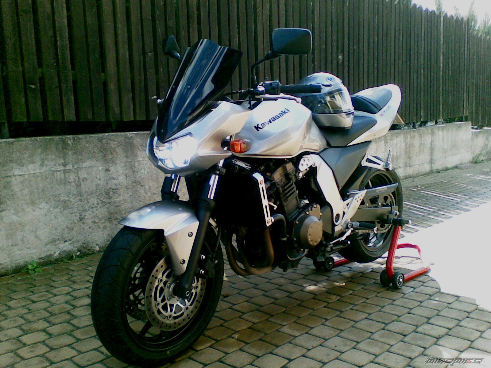 Photo 1376903