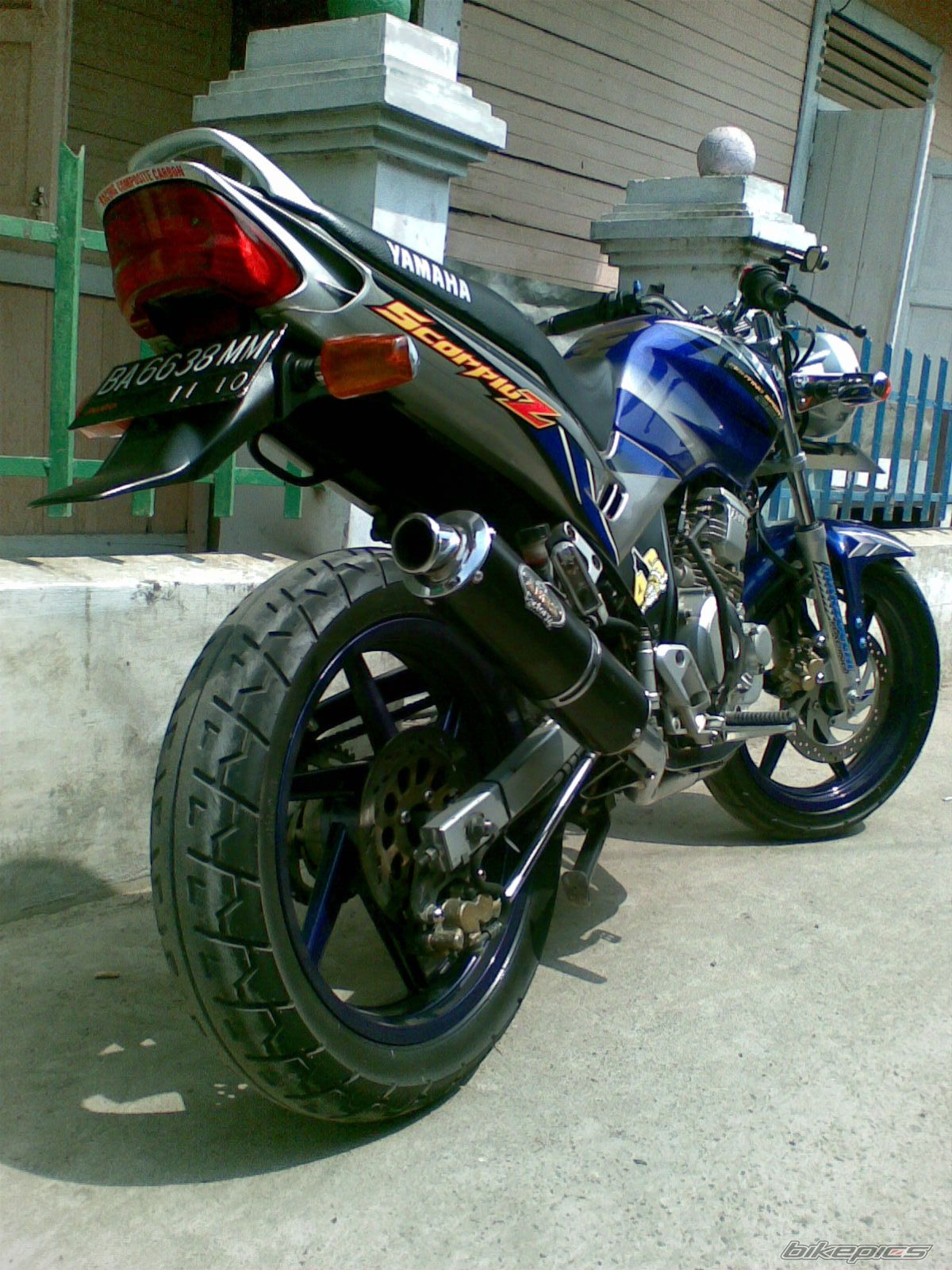 Photo 1376965