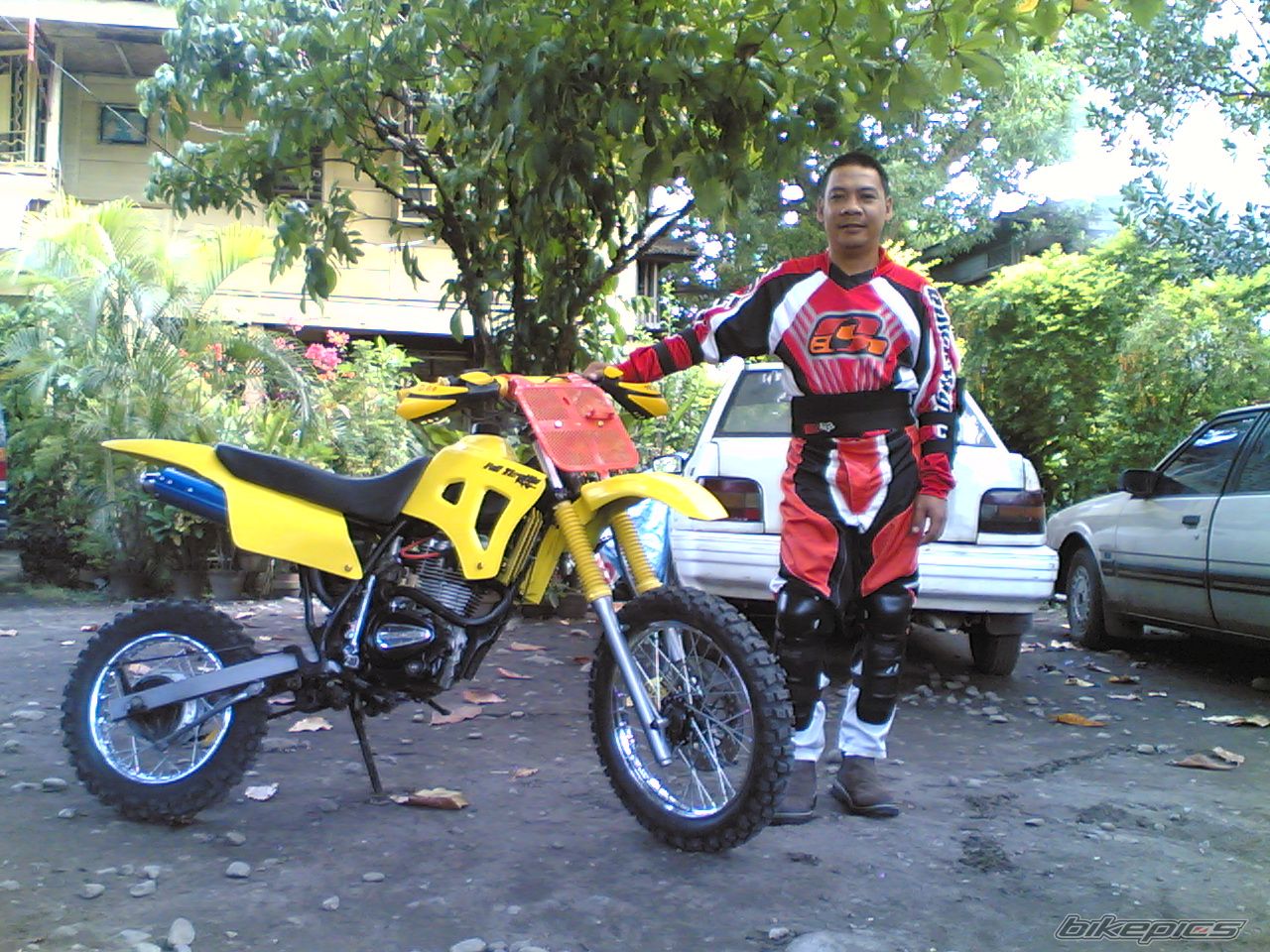Photo 1377033
