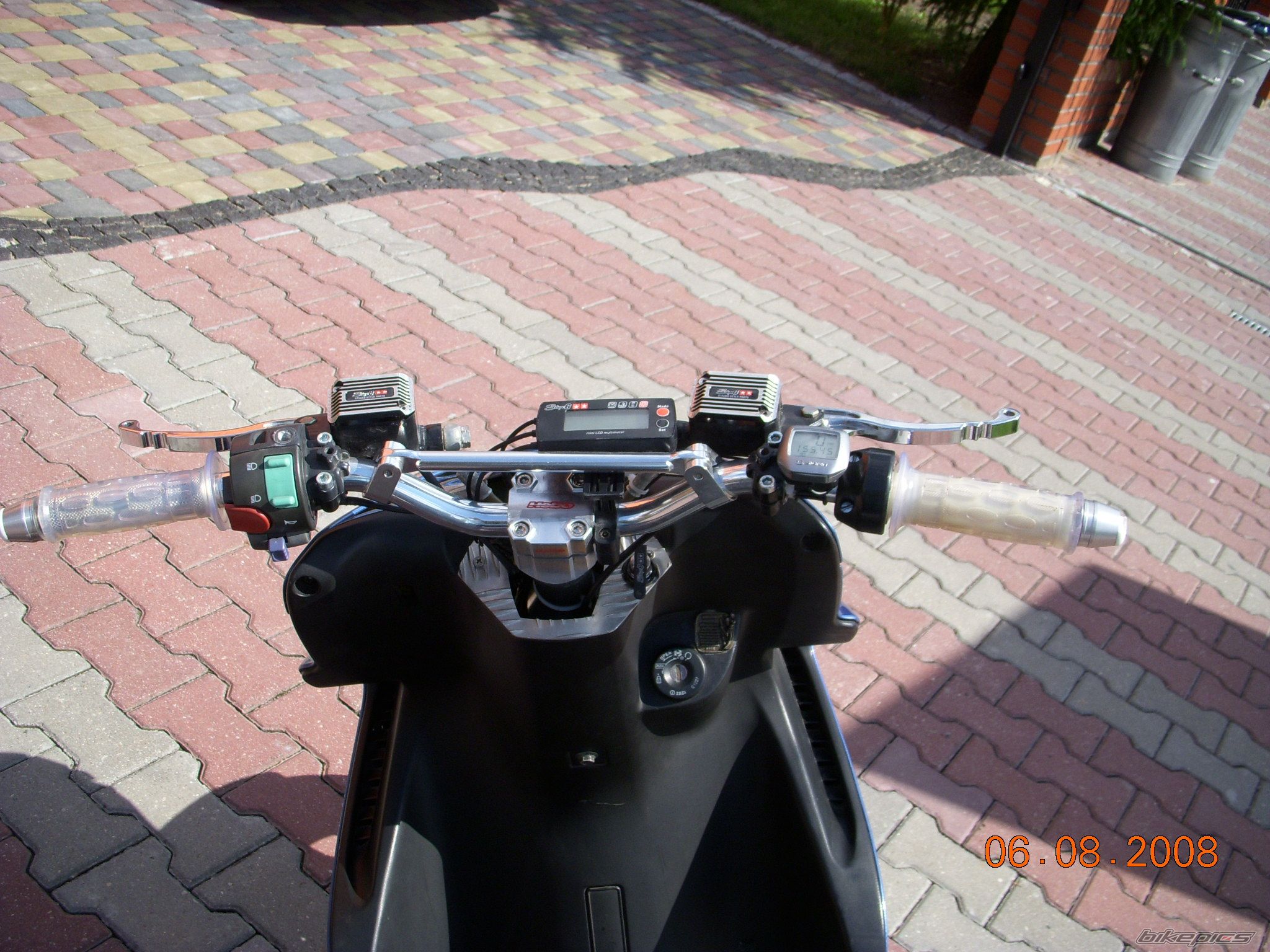 Photo 1377055