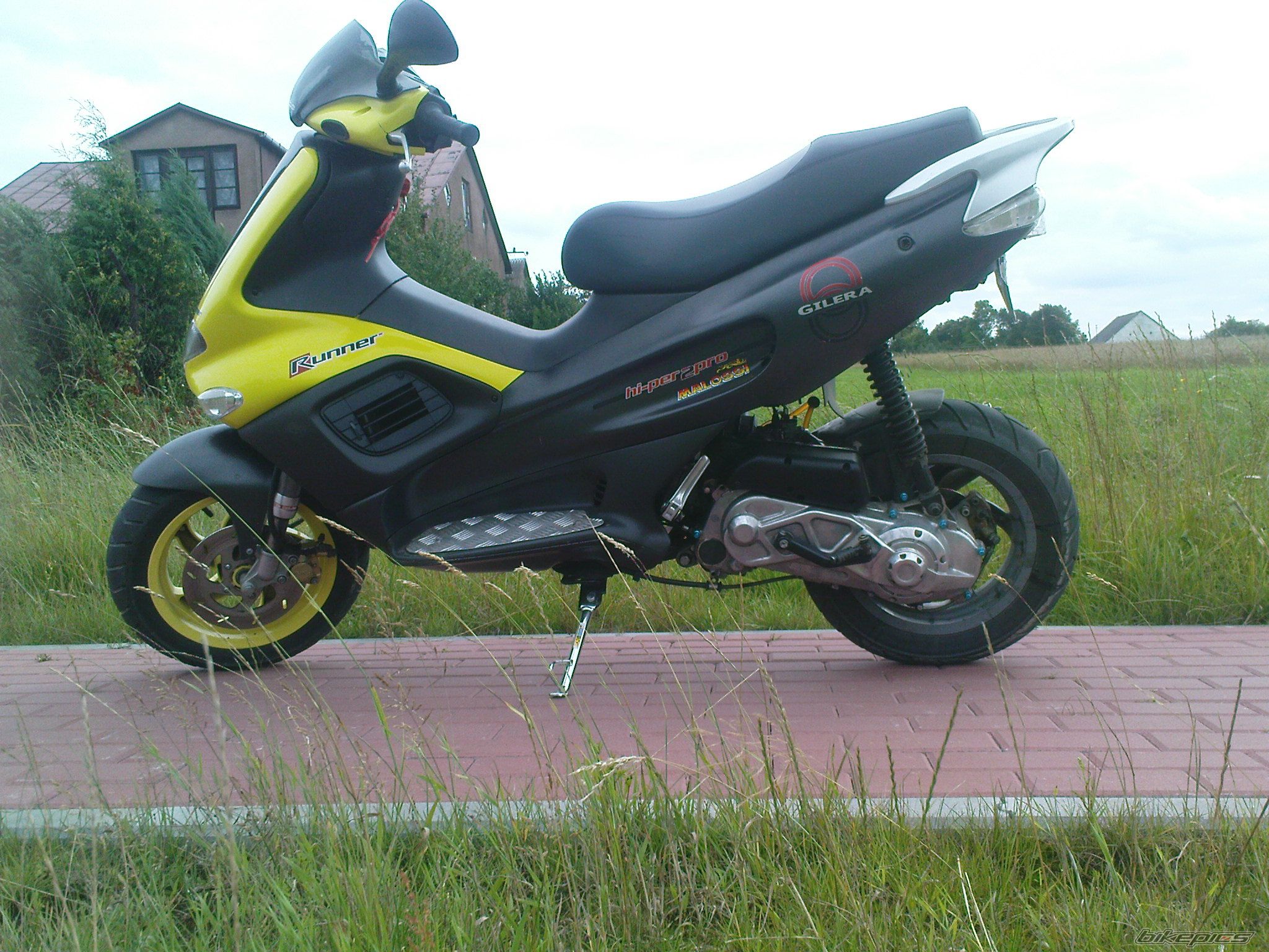Photo 1377130