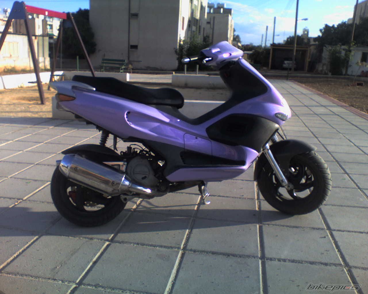 Photo 1377221
