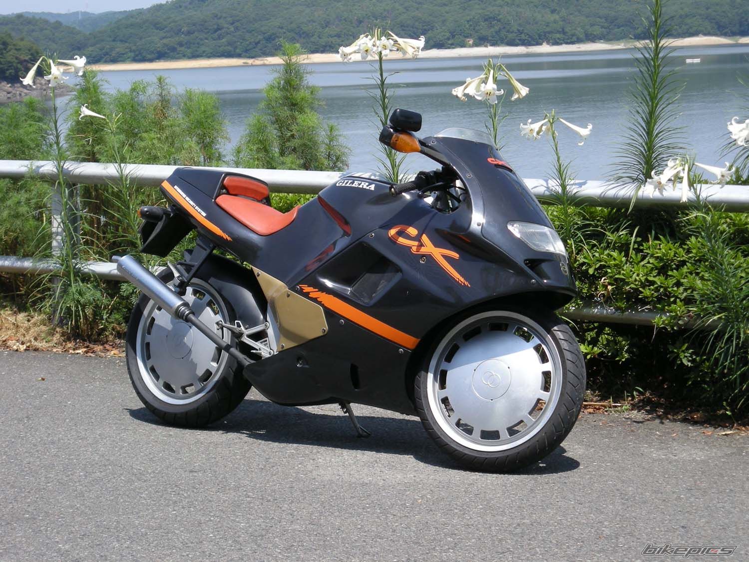 Photo 1377223