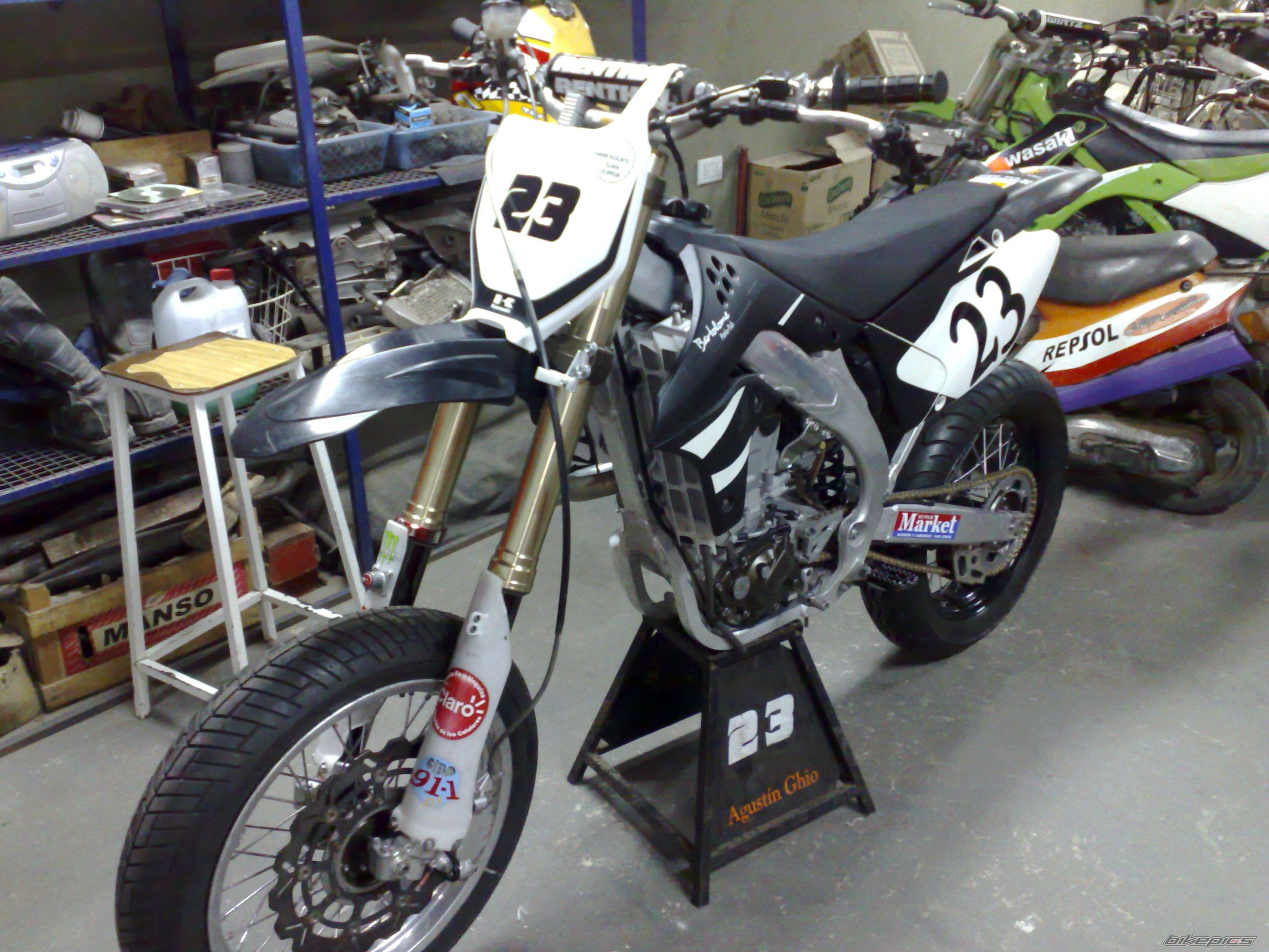 Photo 1377254