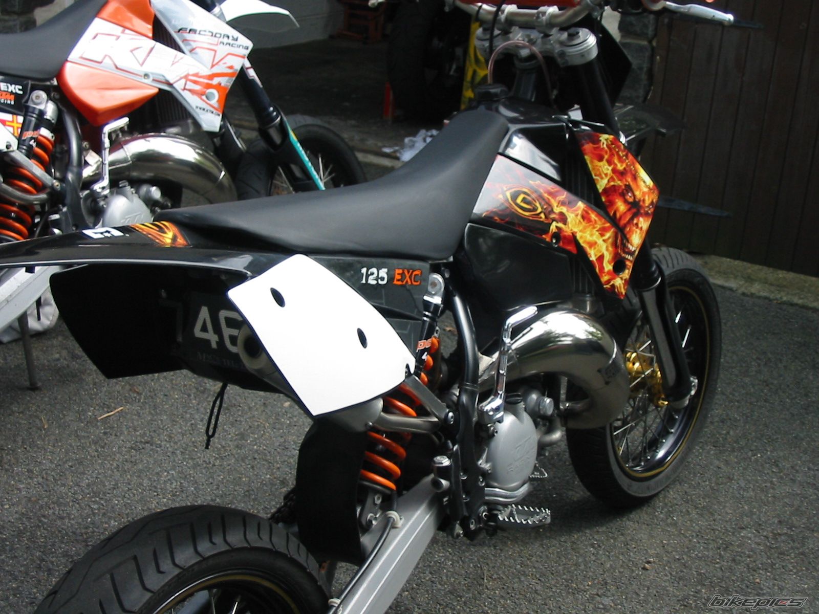 Photo 1377349