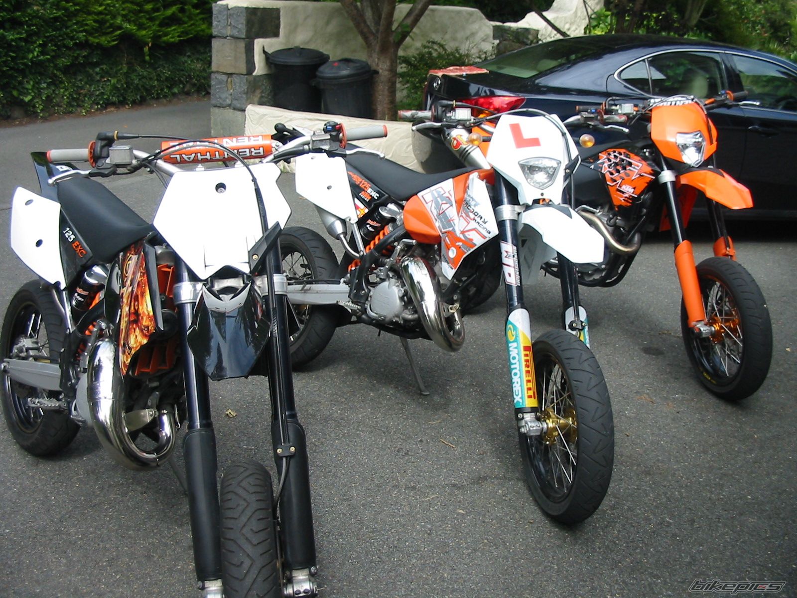 Photo 1377374