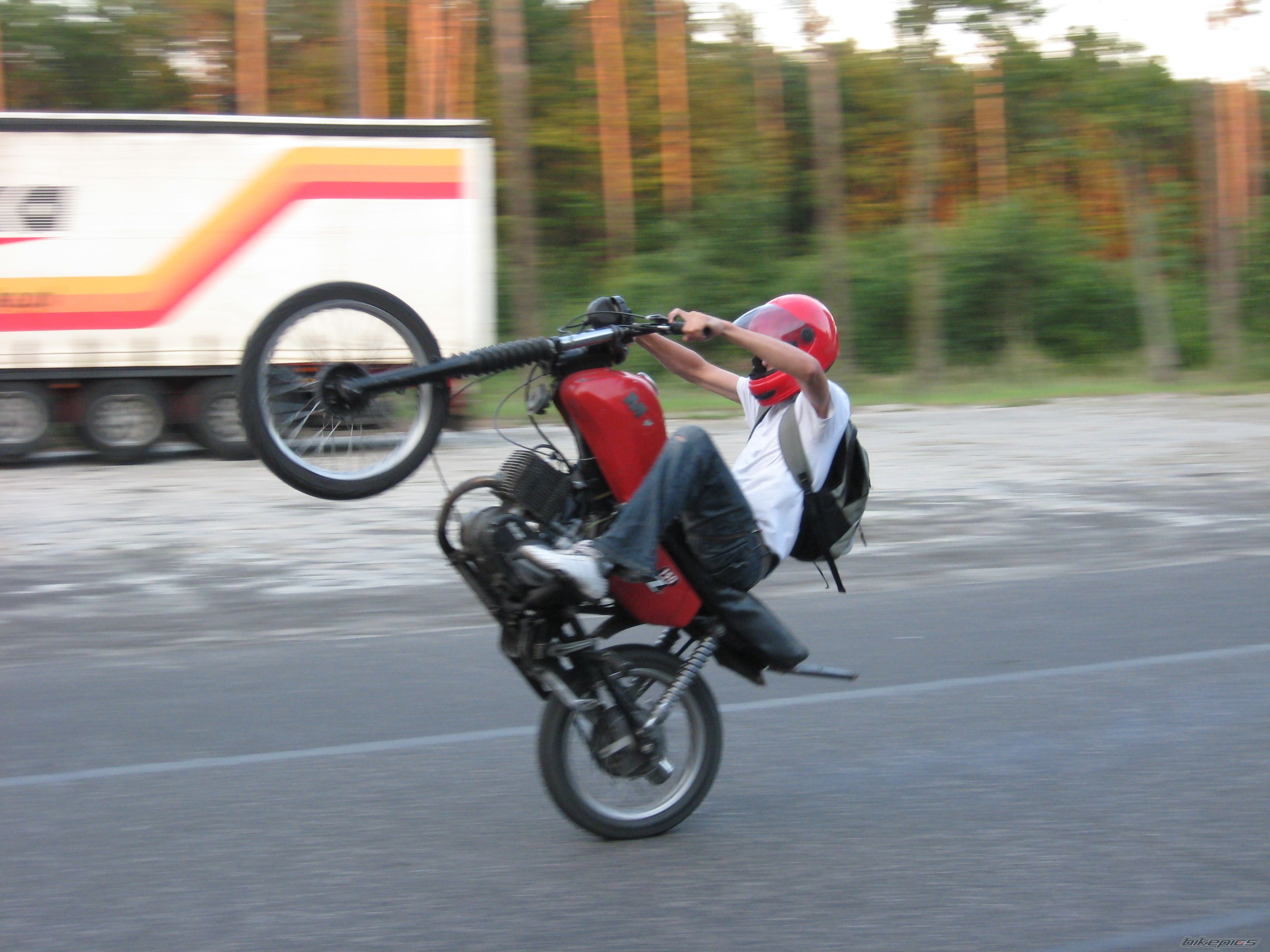 Bike Photo 1377380