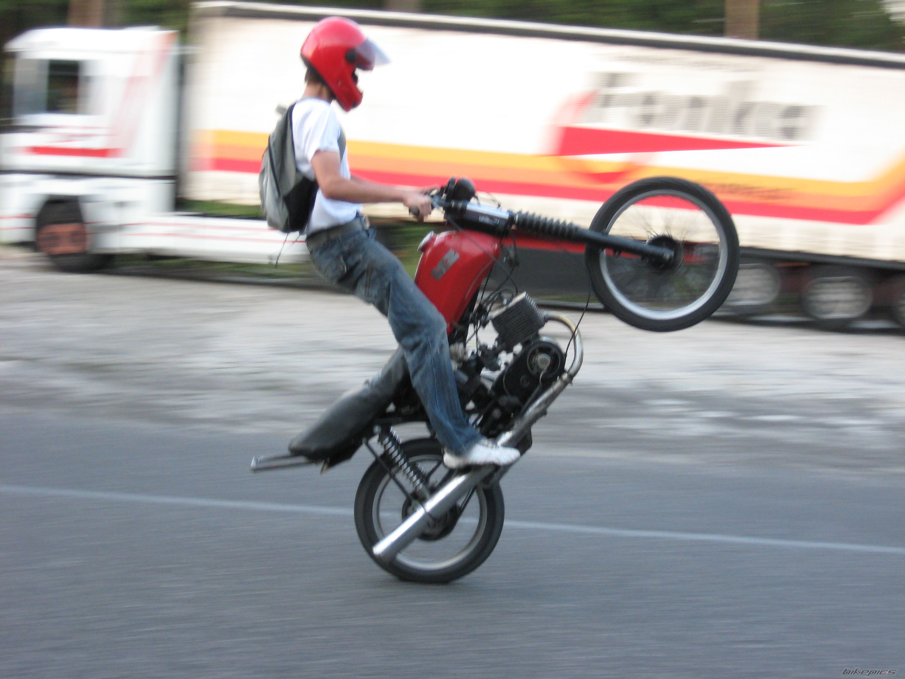 Photo 1377423