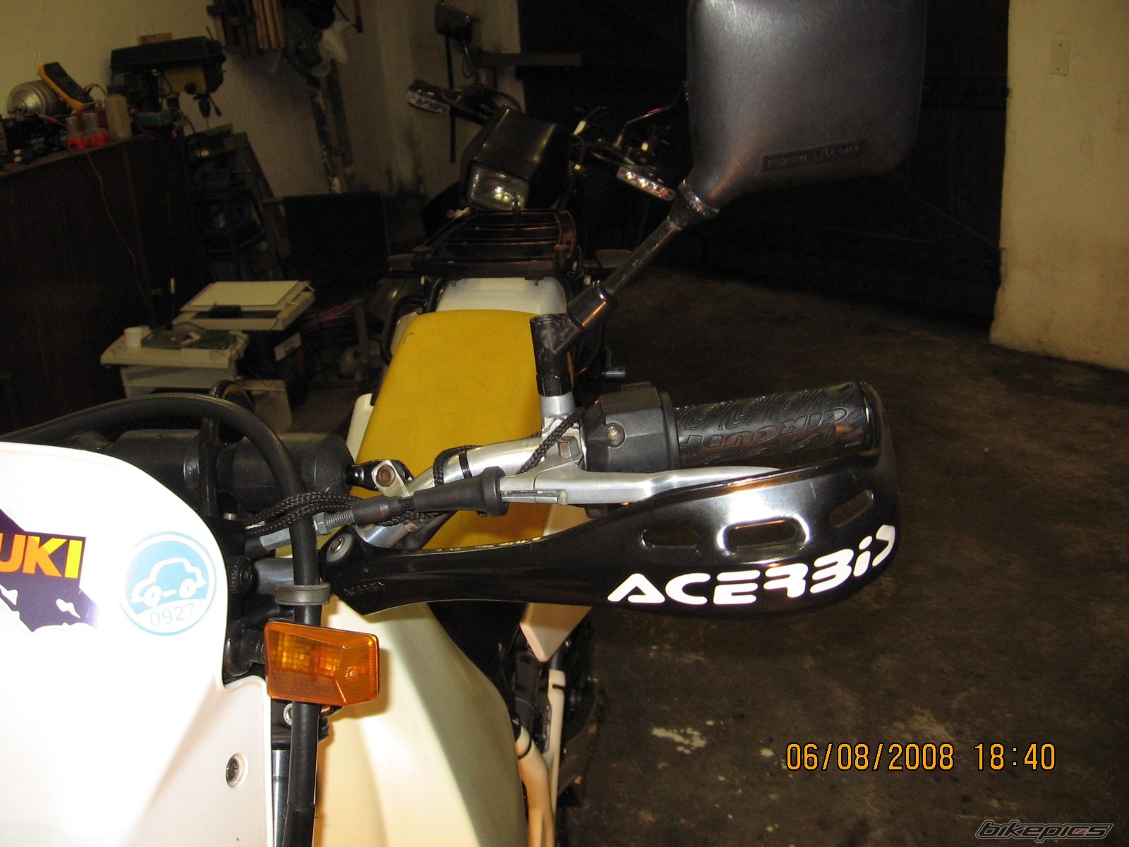 Photo 1377595