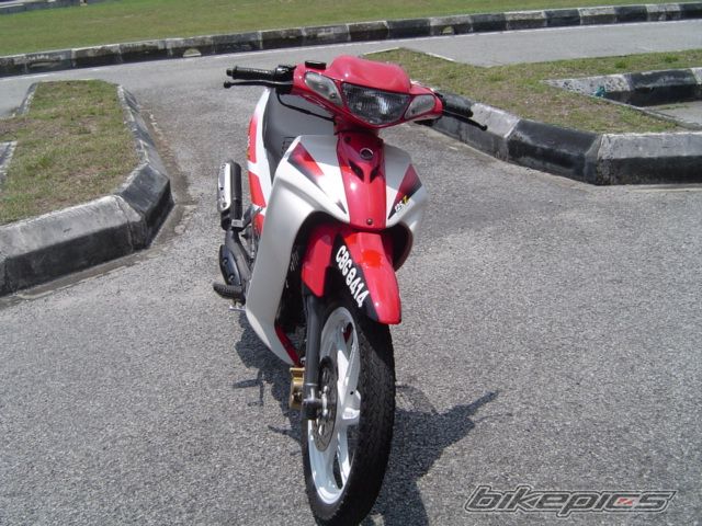 Photo 1377638