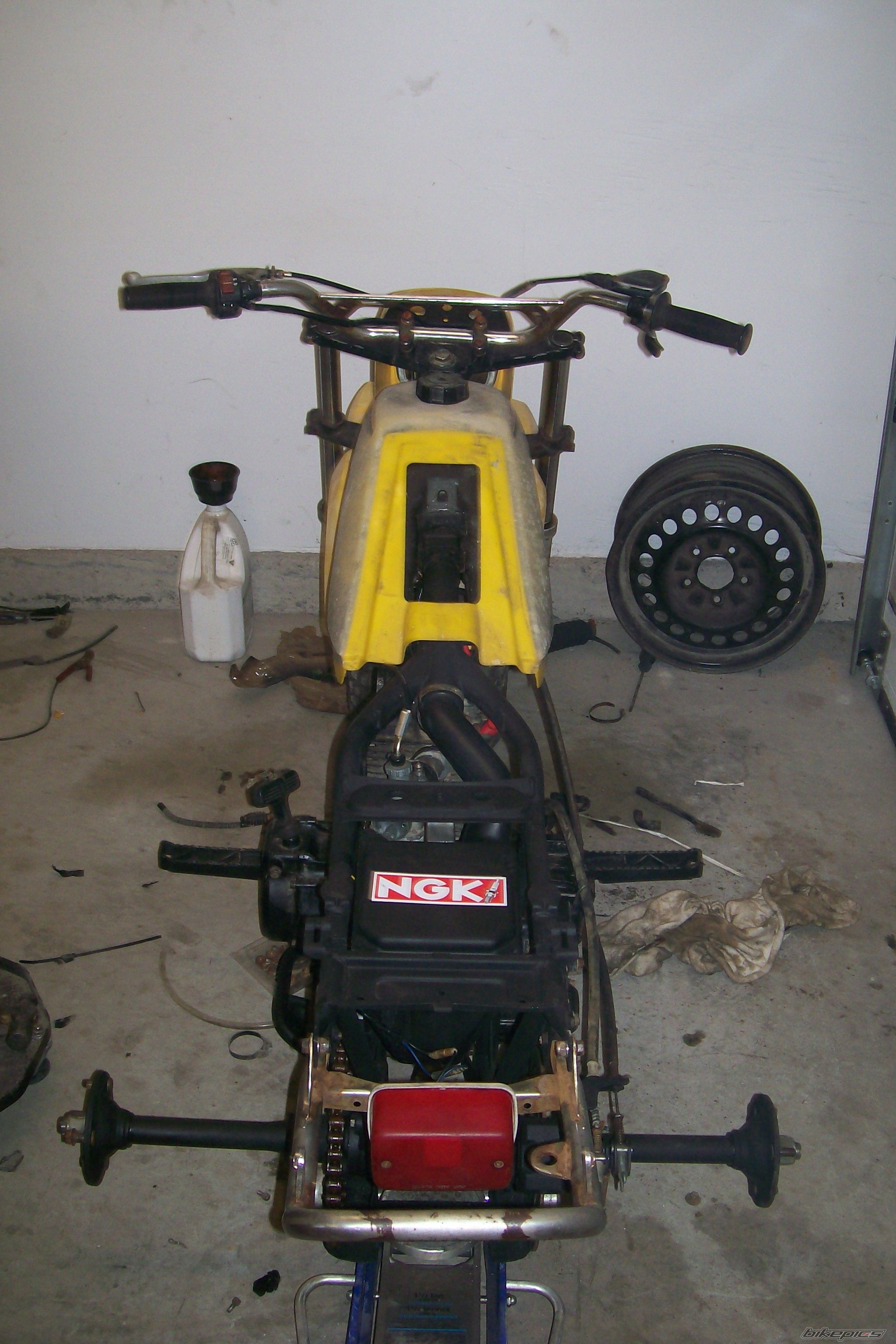 Photo 1377719