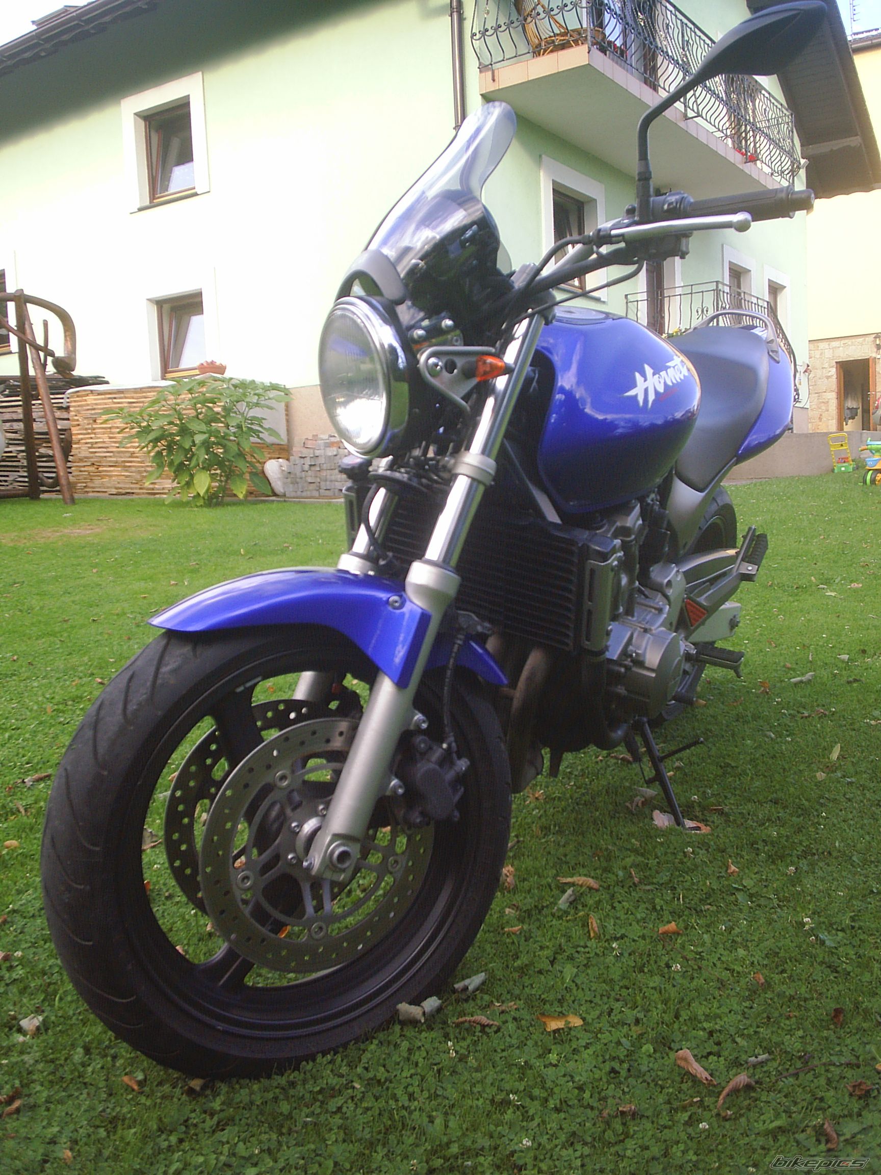 Photo 1377757