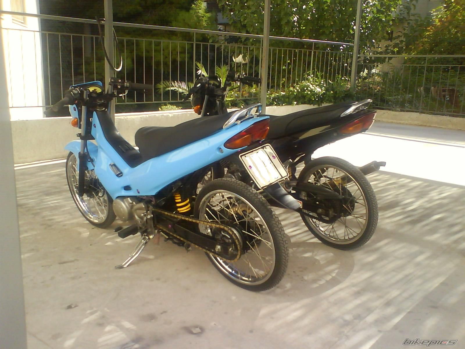 Photo 1377826