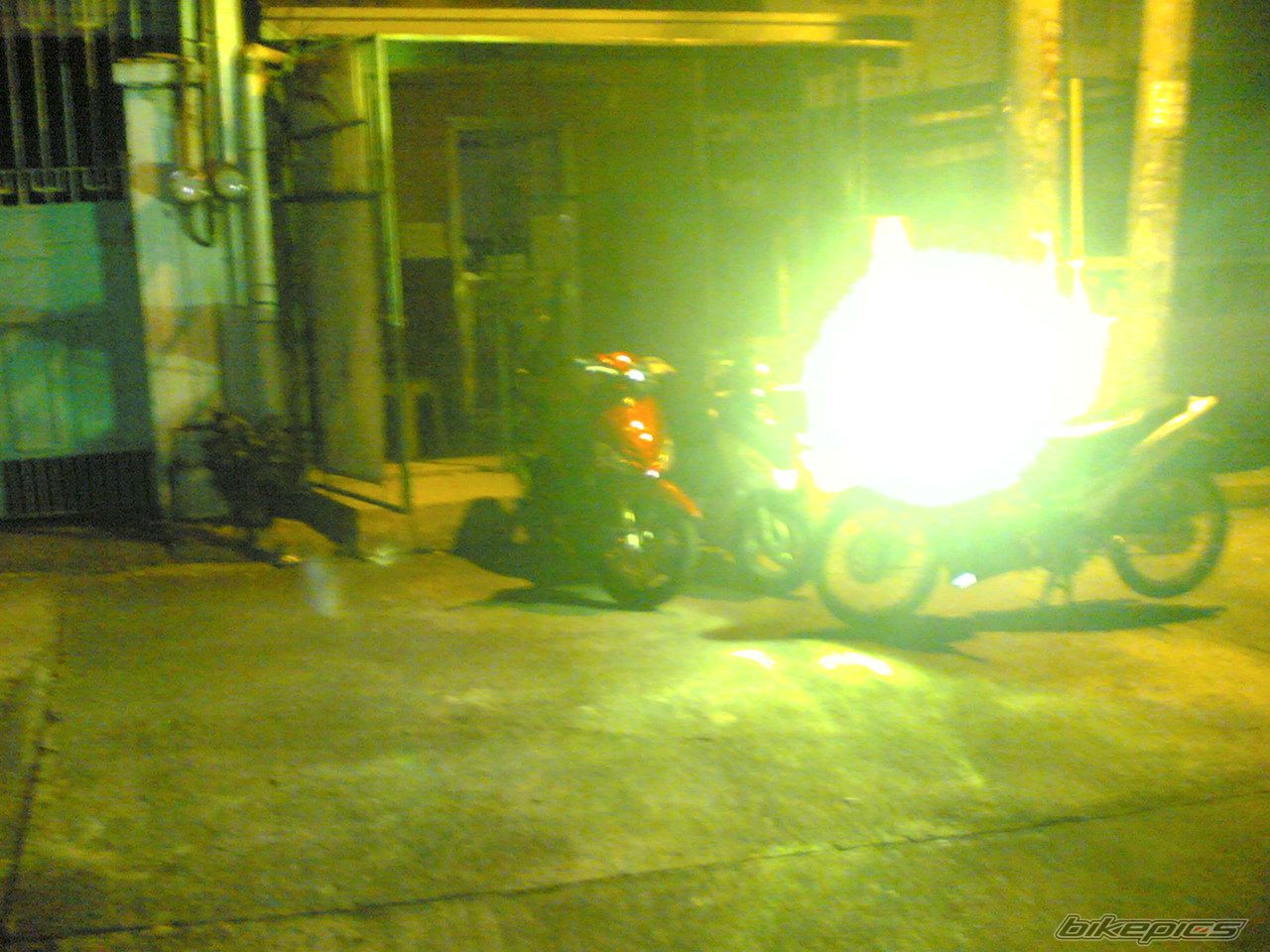 Photo 1377839