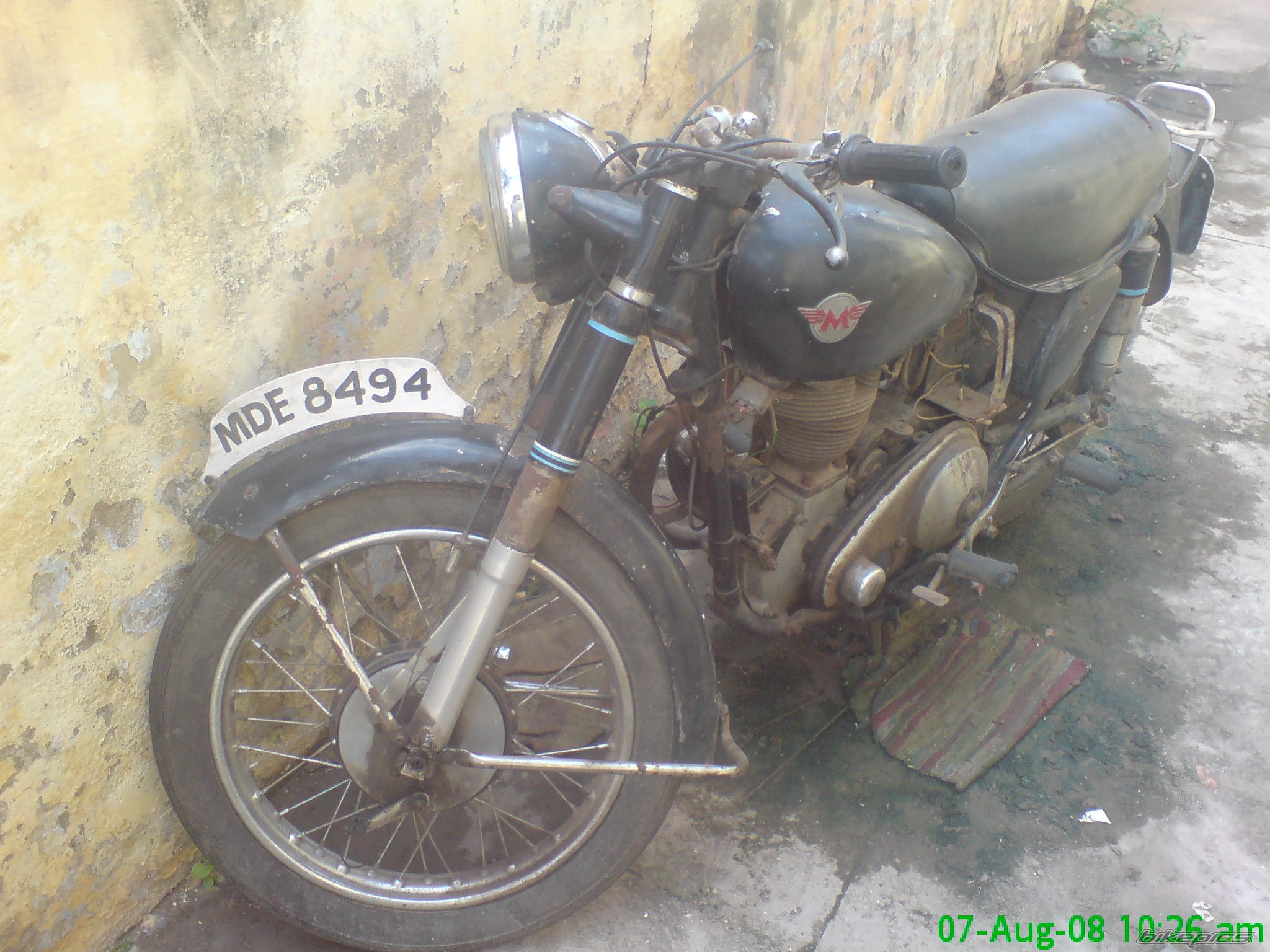 Photo 1377842