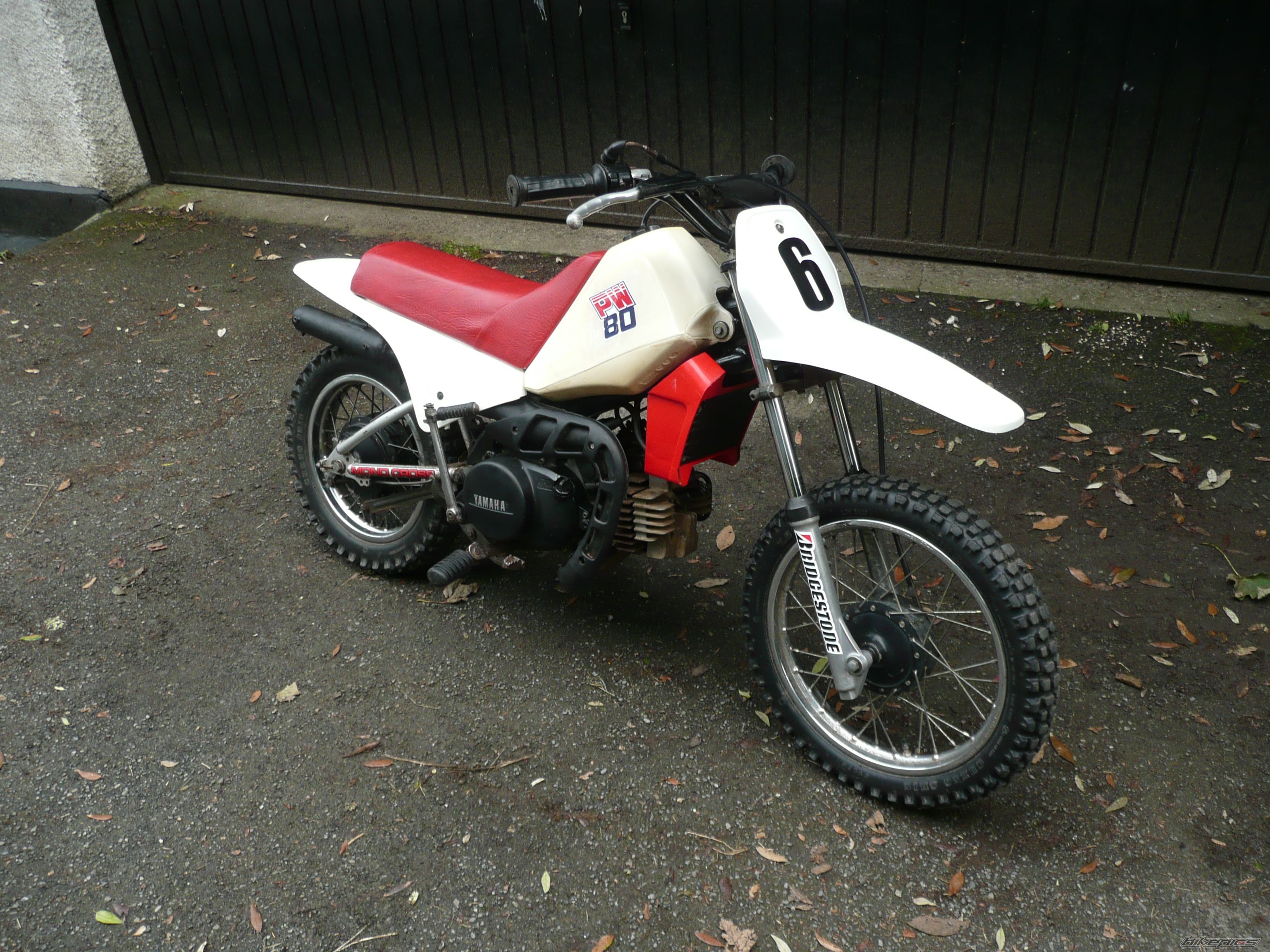 Photo 1377878