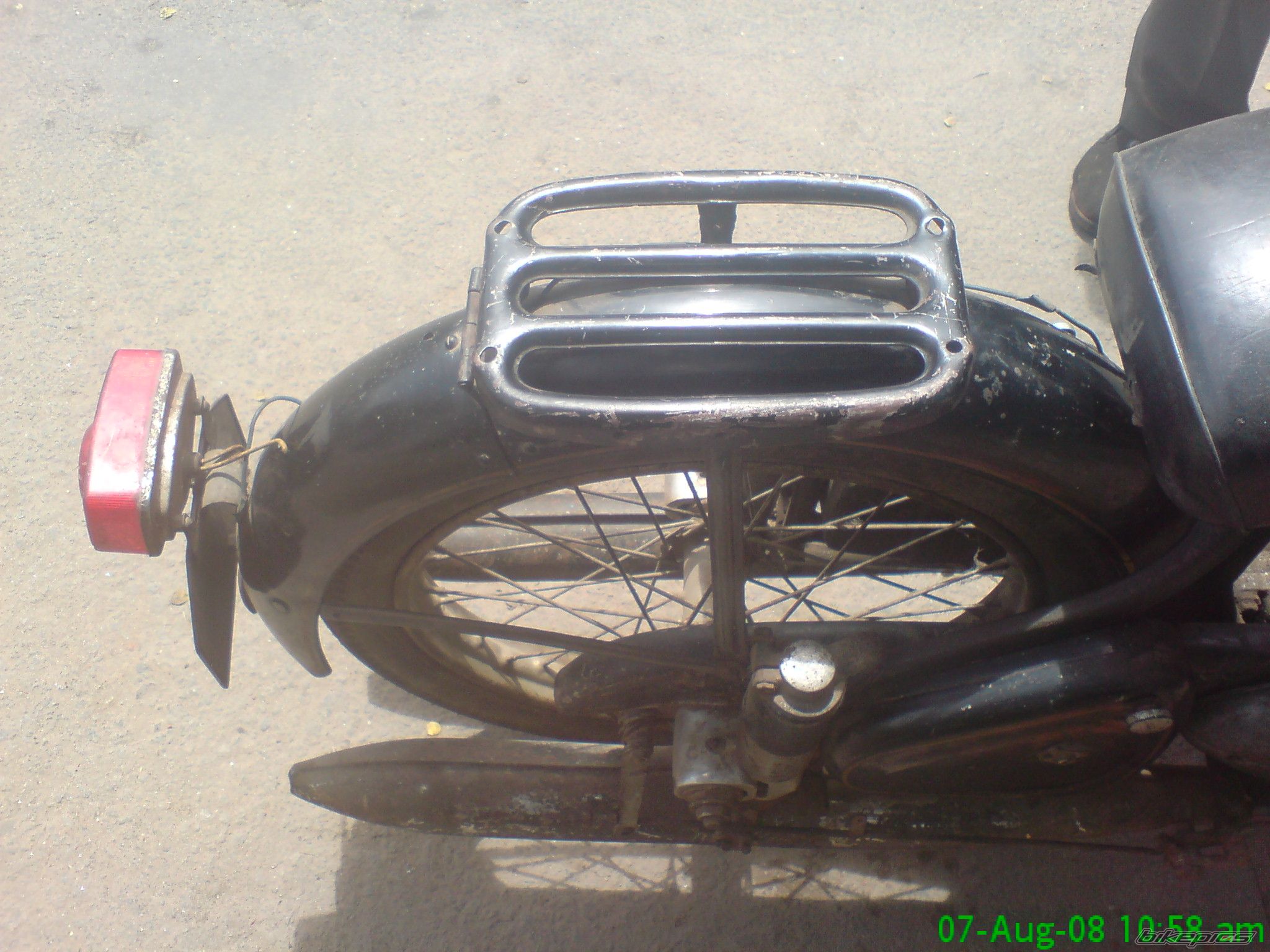 Photo 1377883