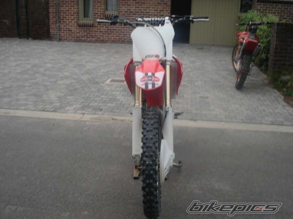 Photo 1377960