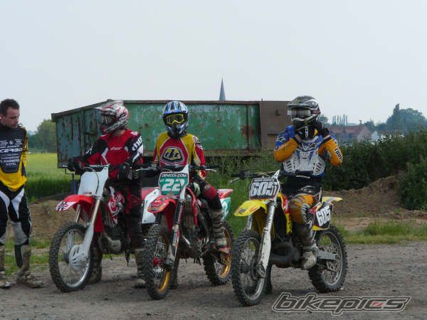 Photo 1377970
