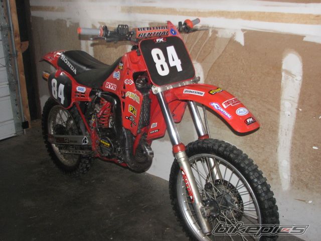 Photo 1377972