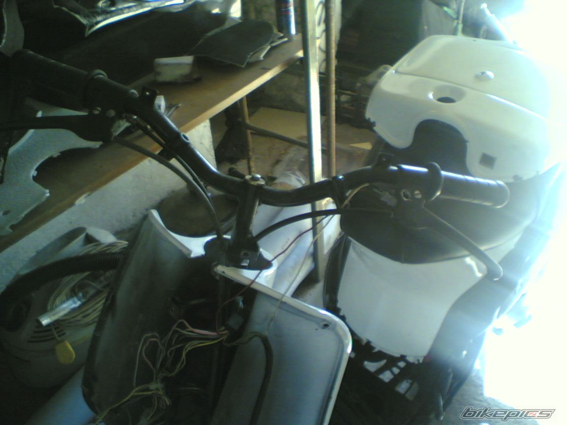 Photo 1378047
