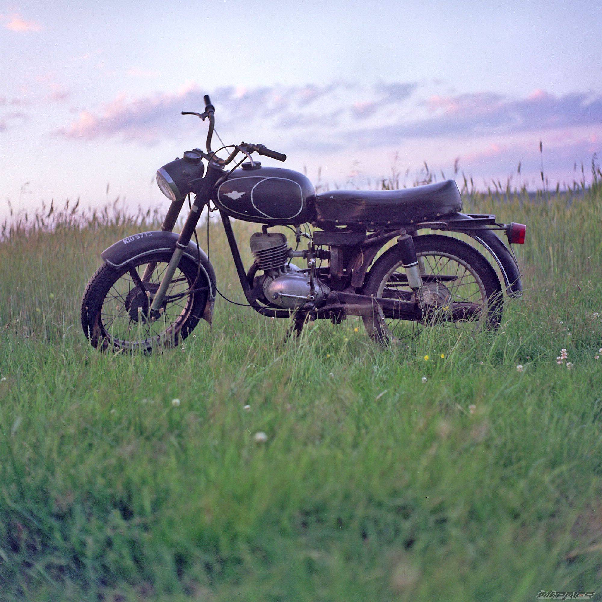 Bike Photo 1378096