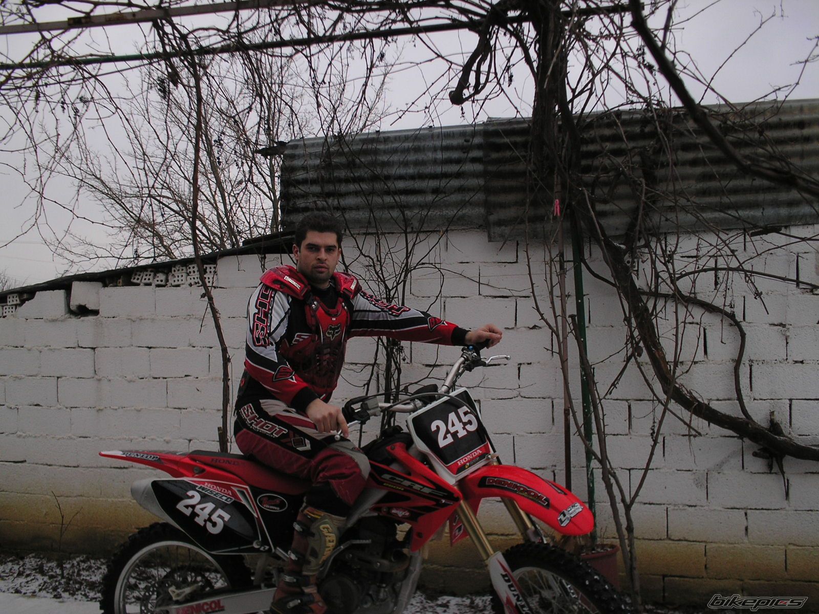 Photo 1378200
