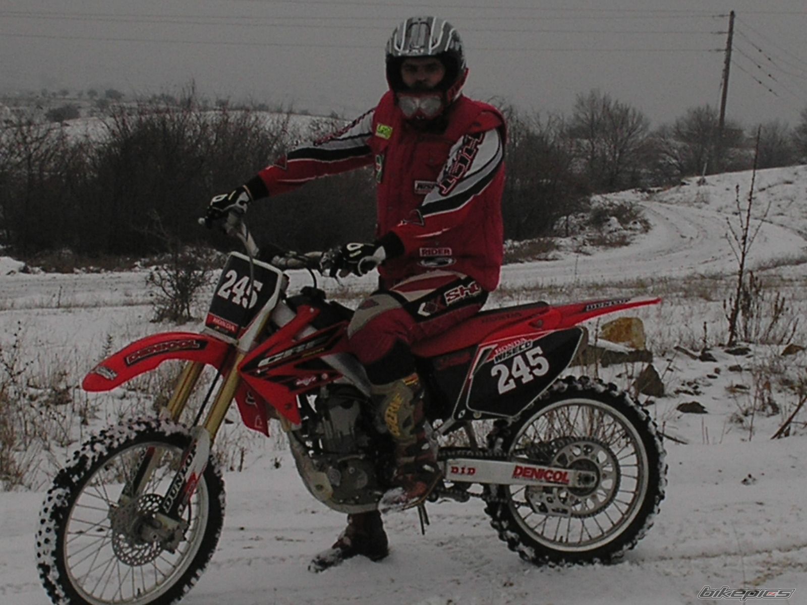 Photo 1378203