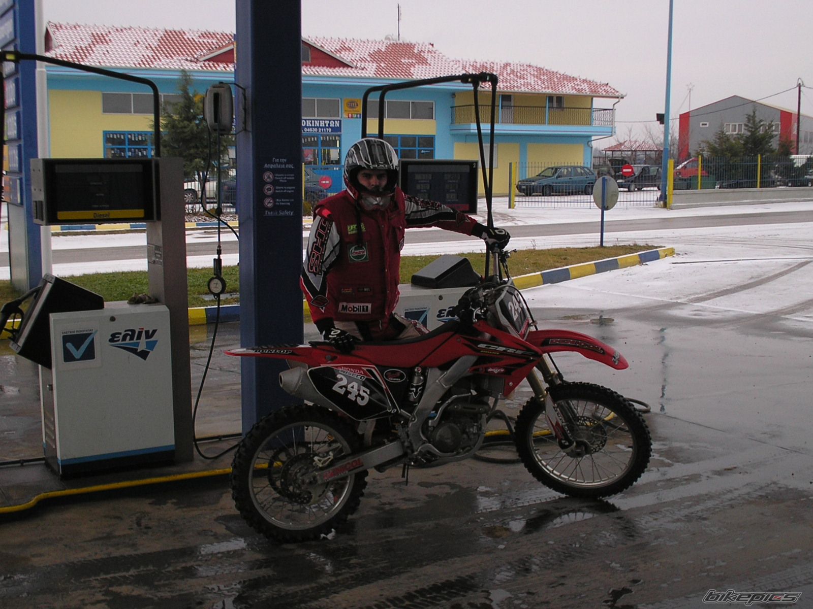 Photo 1378222