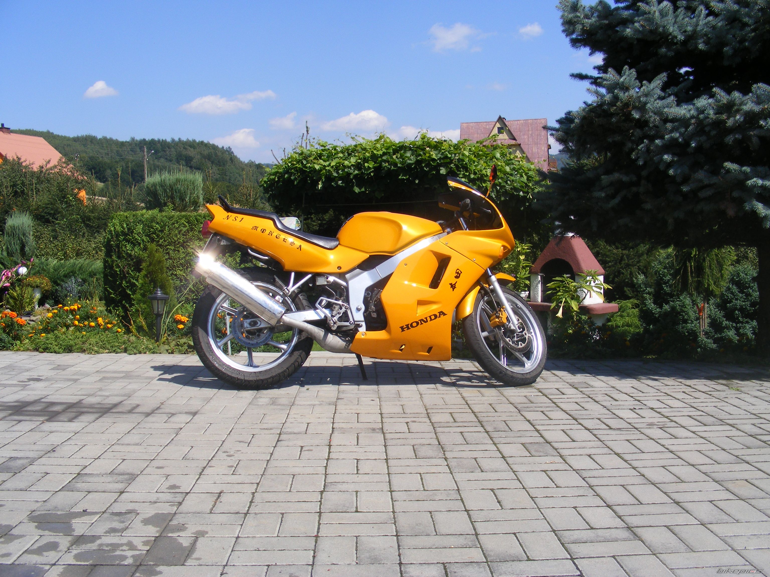 Bike Photo 1378248