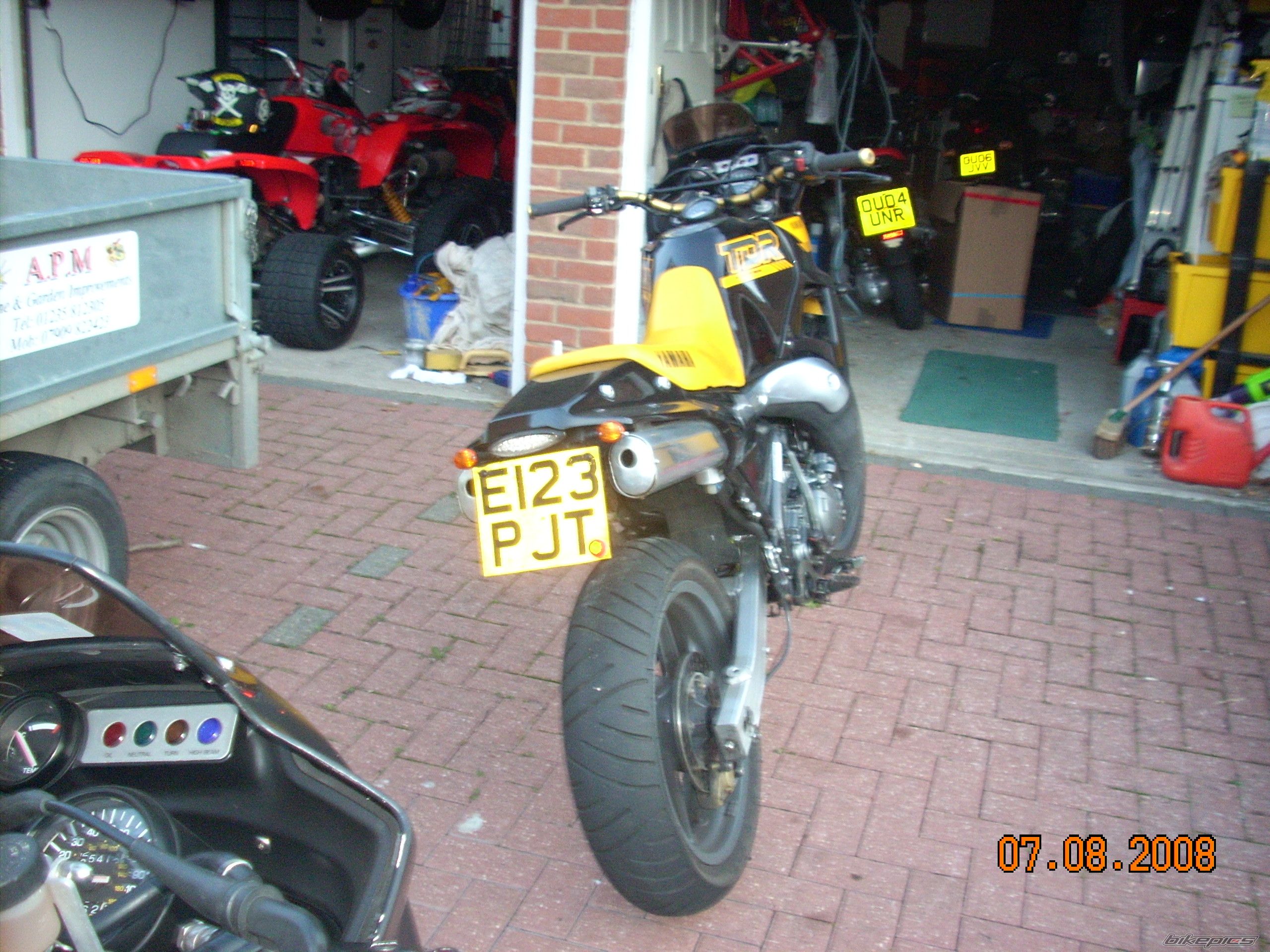 Photo 1378388