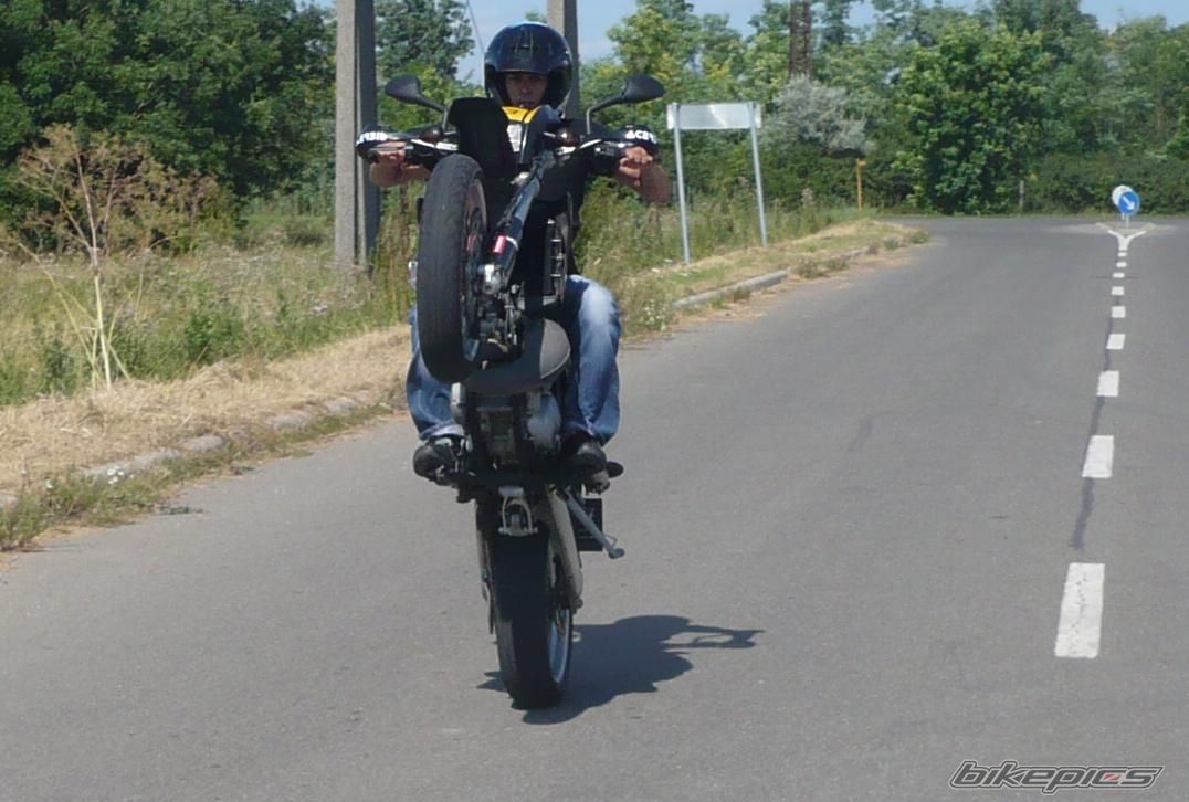 Photo 1378424