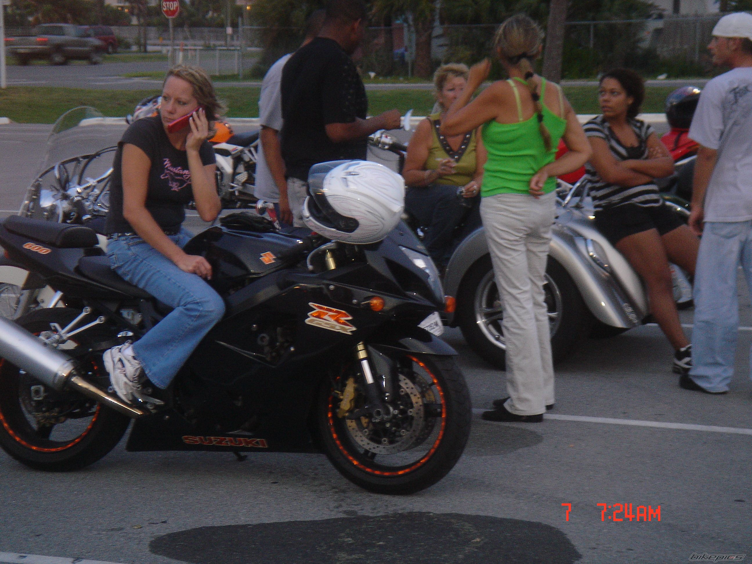 Photo 1378516
