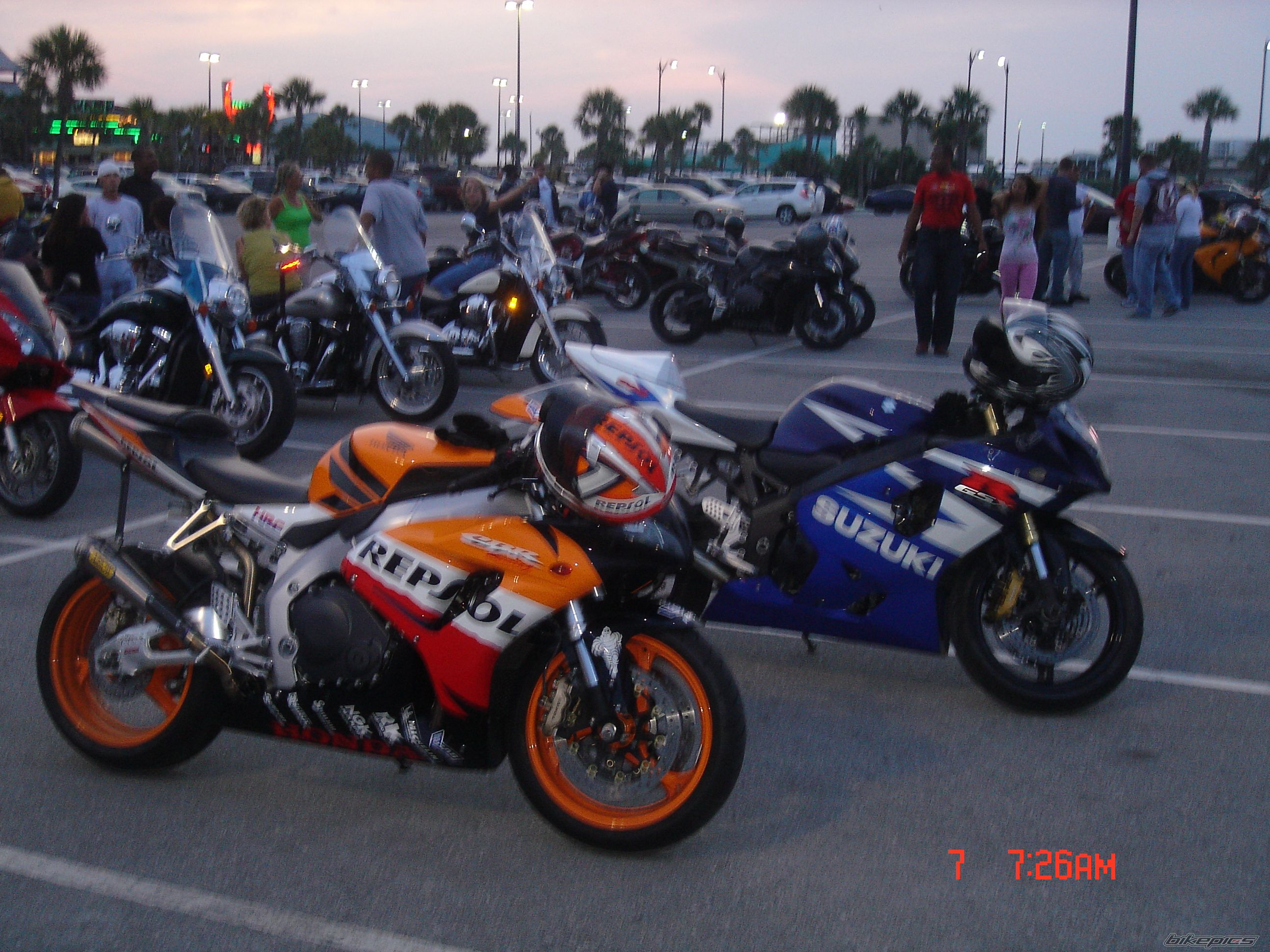 Photo 1378527