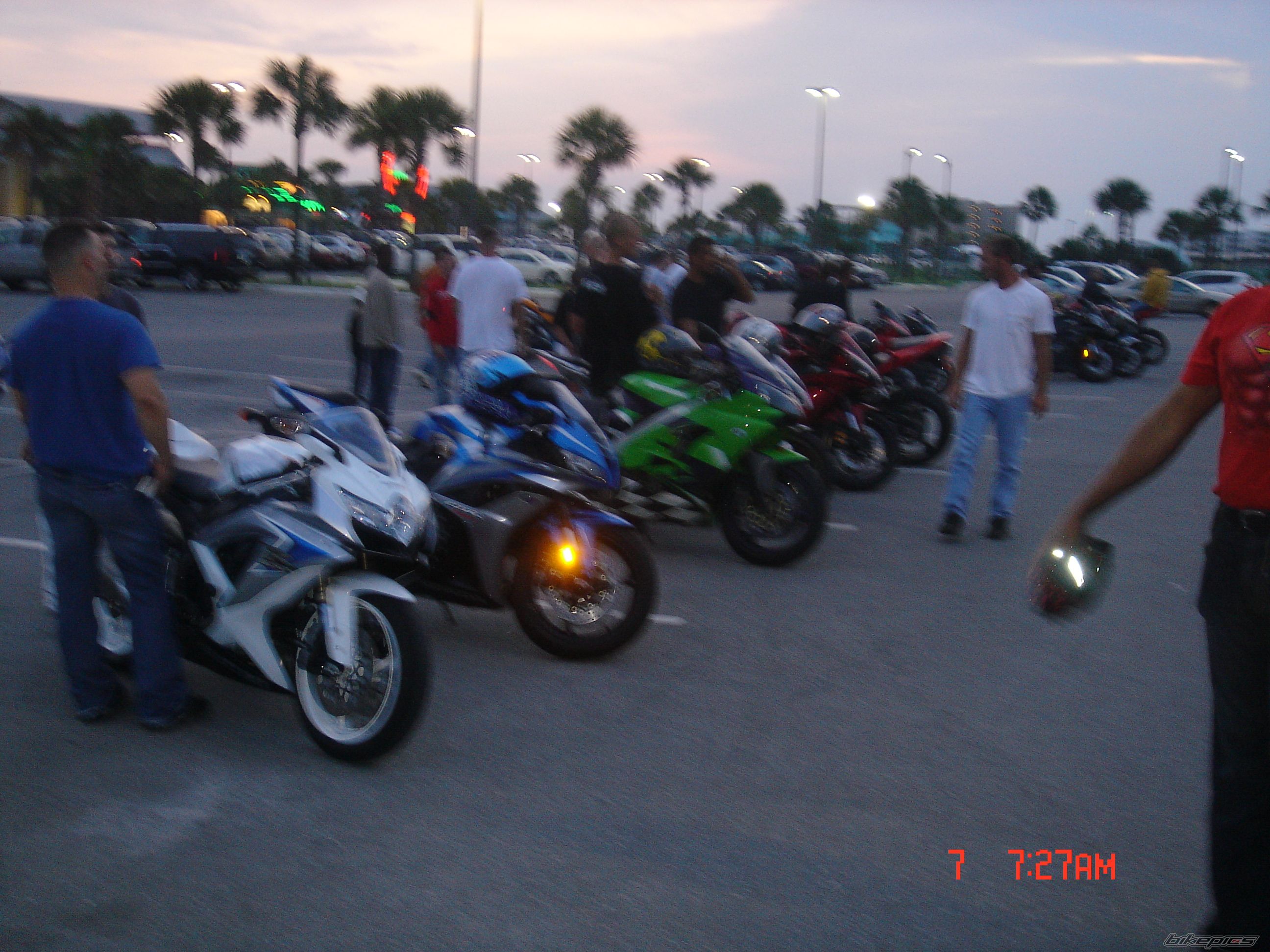 Photo 1378528