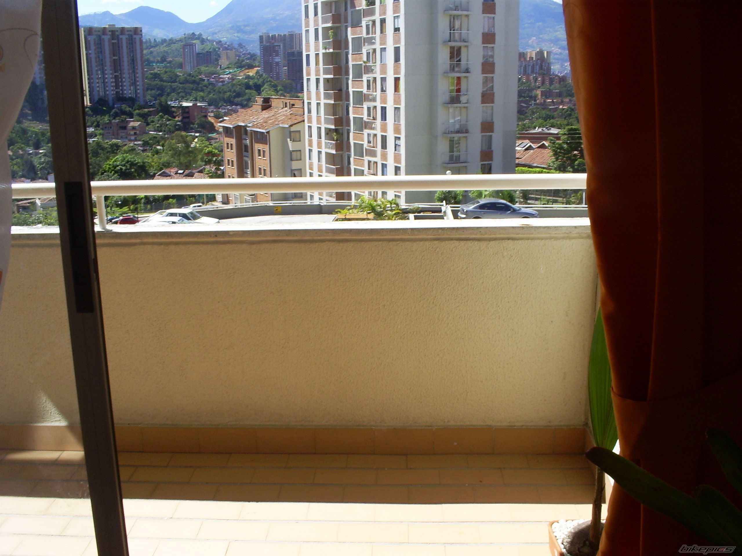 Photo 1378541