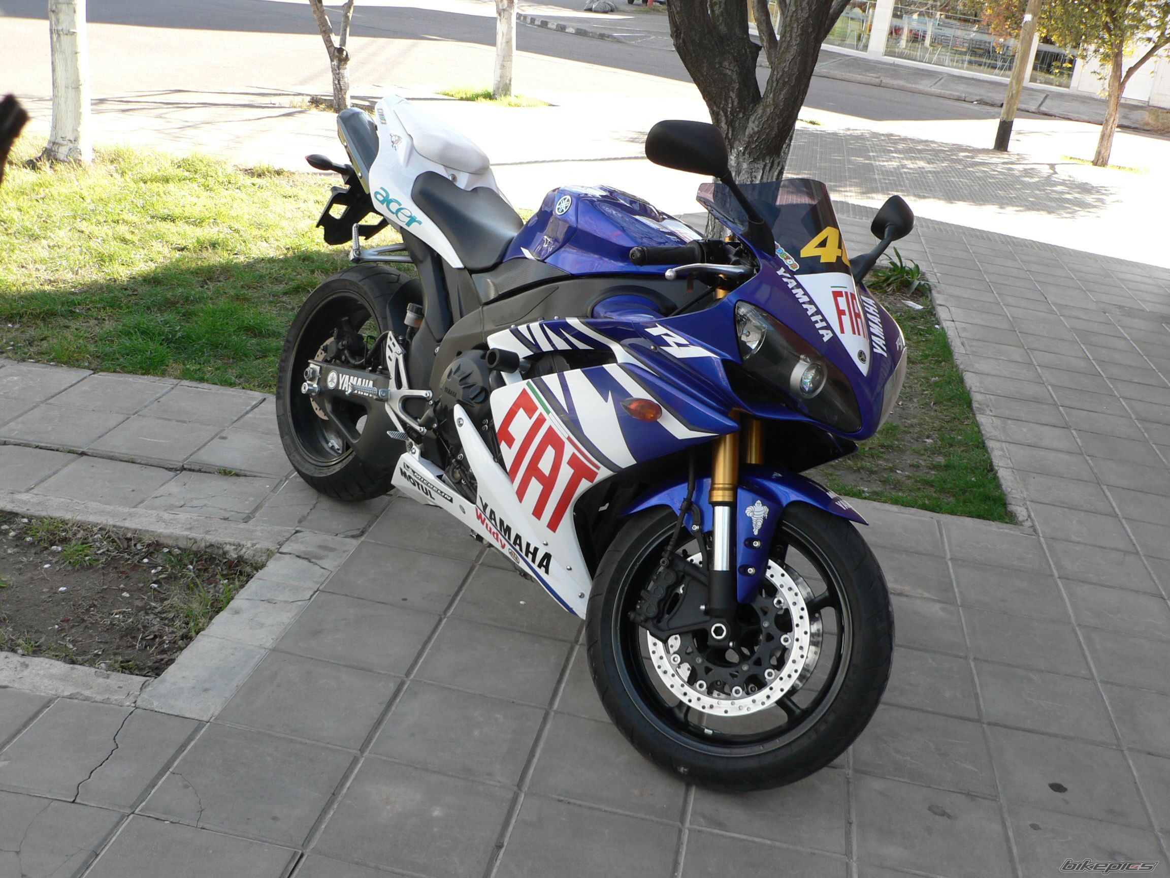 Photo 1378550