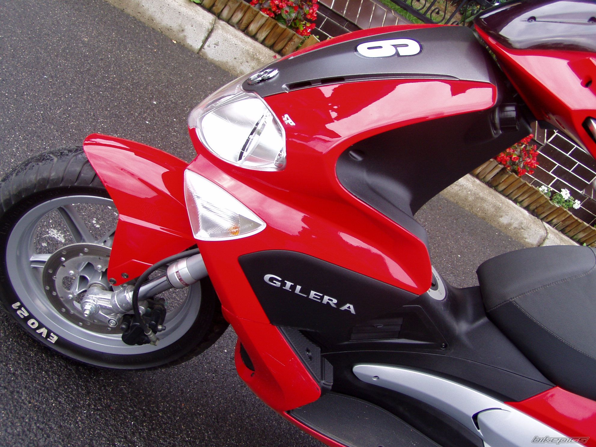 Photo 1378698