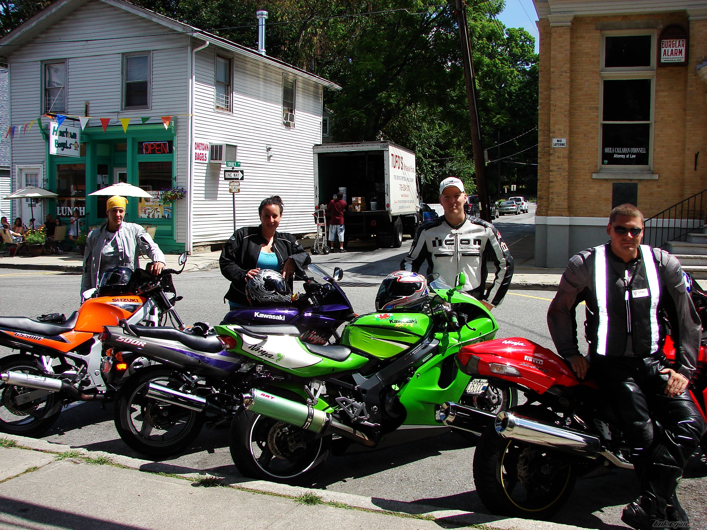 Photo 1378782