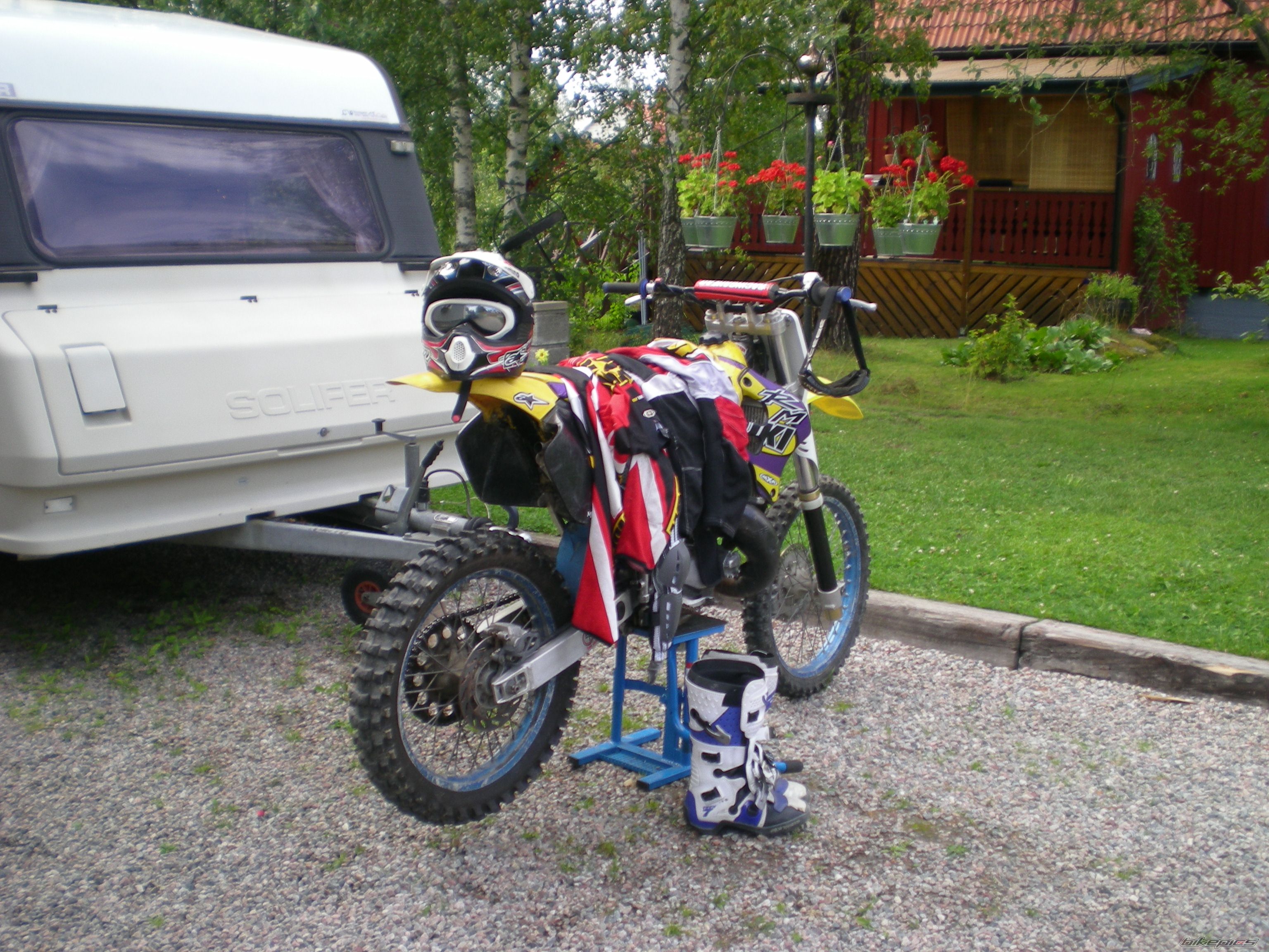 Photo 1378888