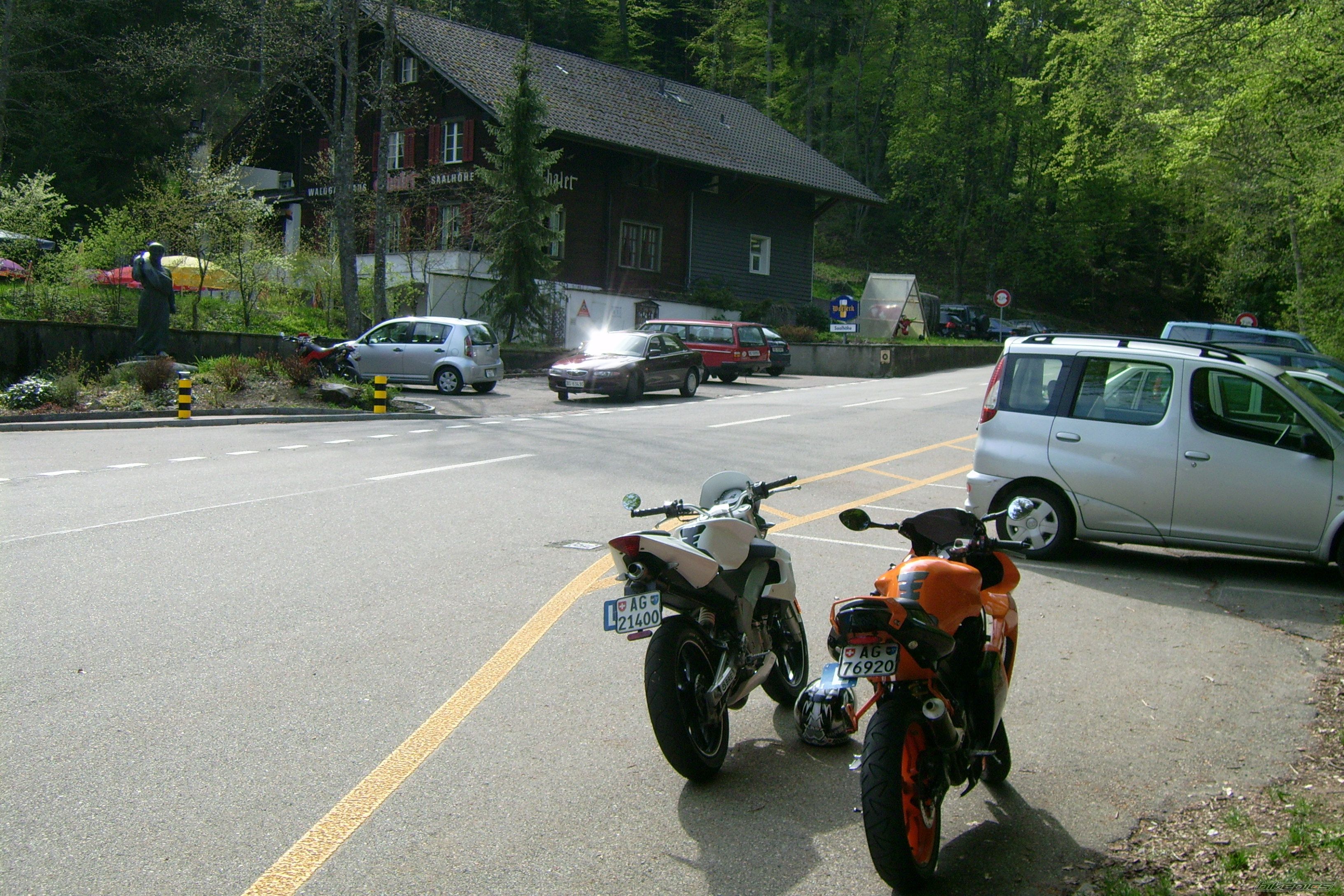 Photo 1378946