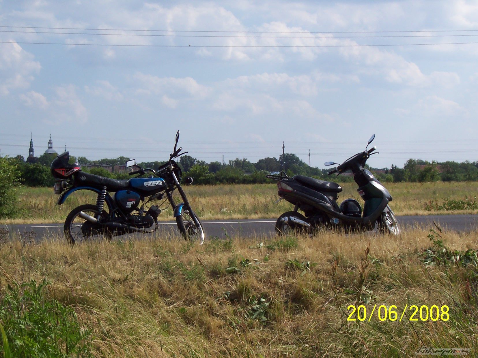 Photo 1379133