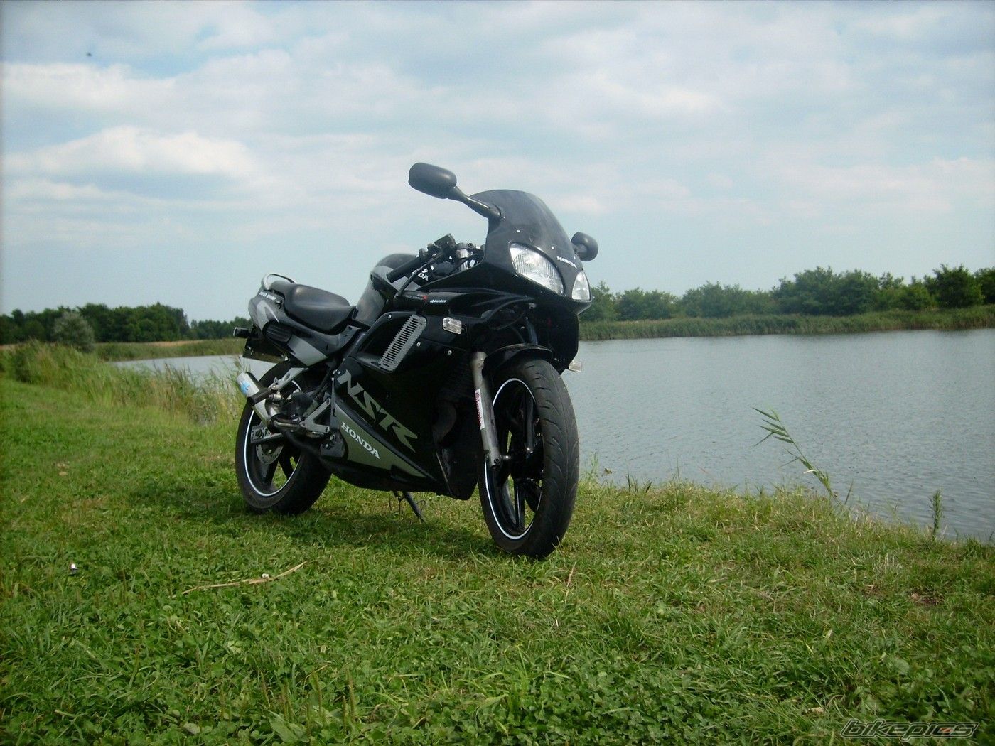 Photo 1379222