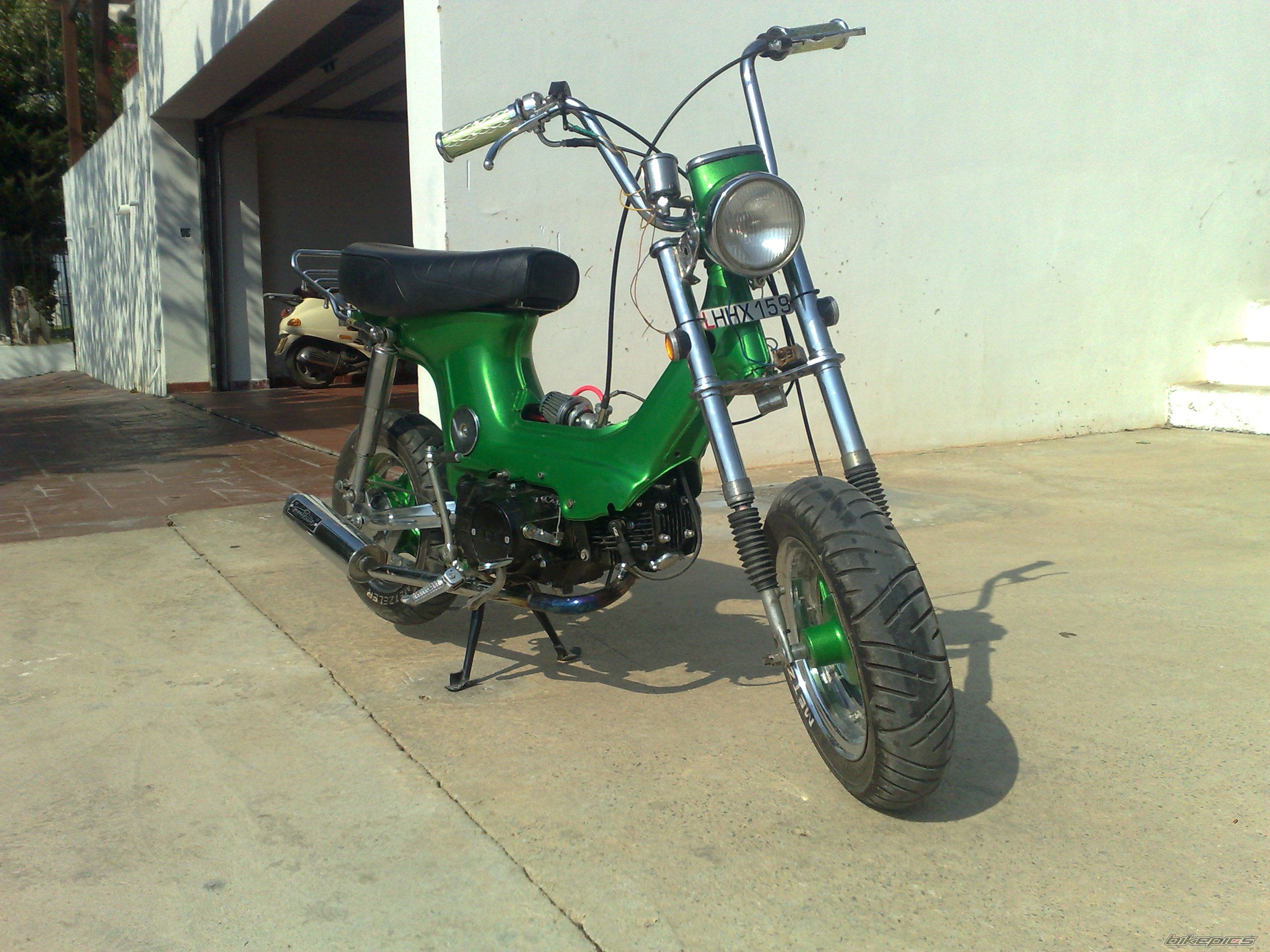 Photo 1379351
