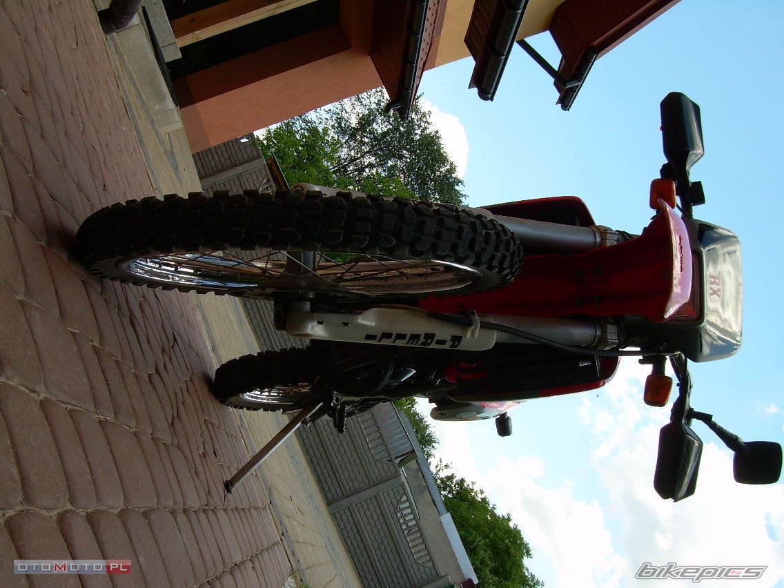 Photo 1379619