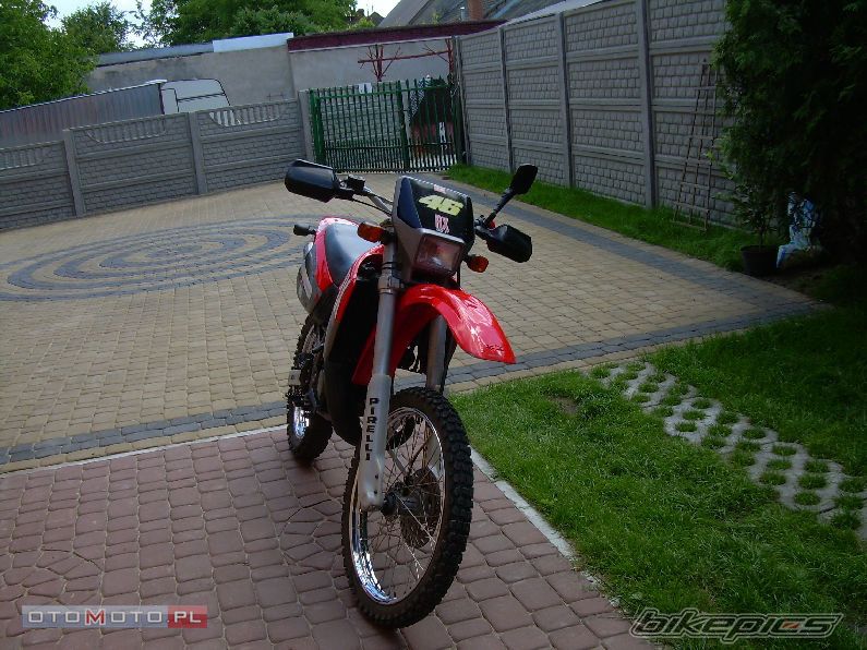 Photo 1379621