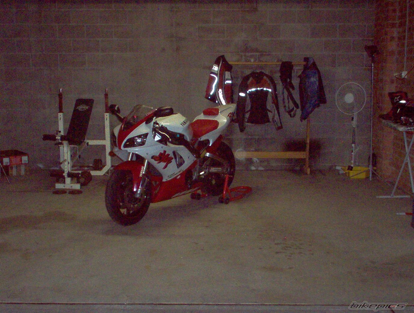 Photo 1379624