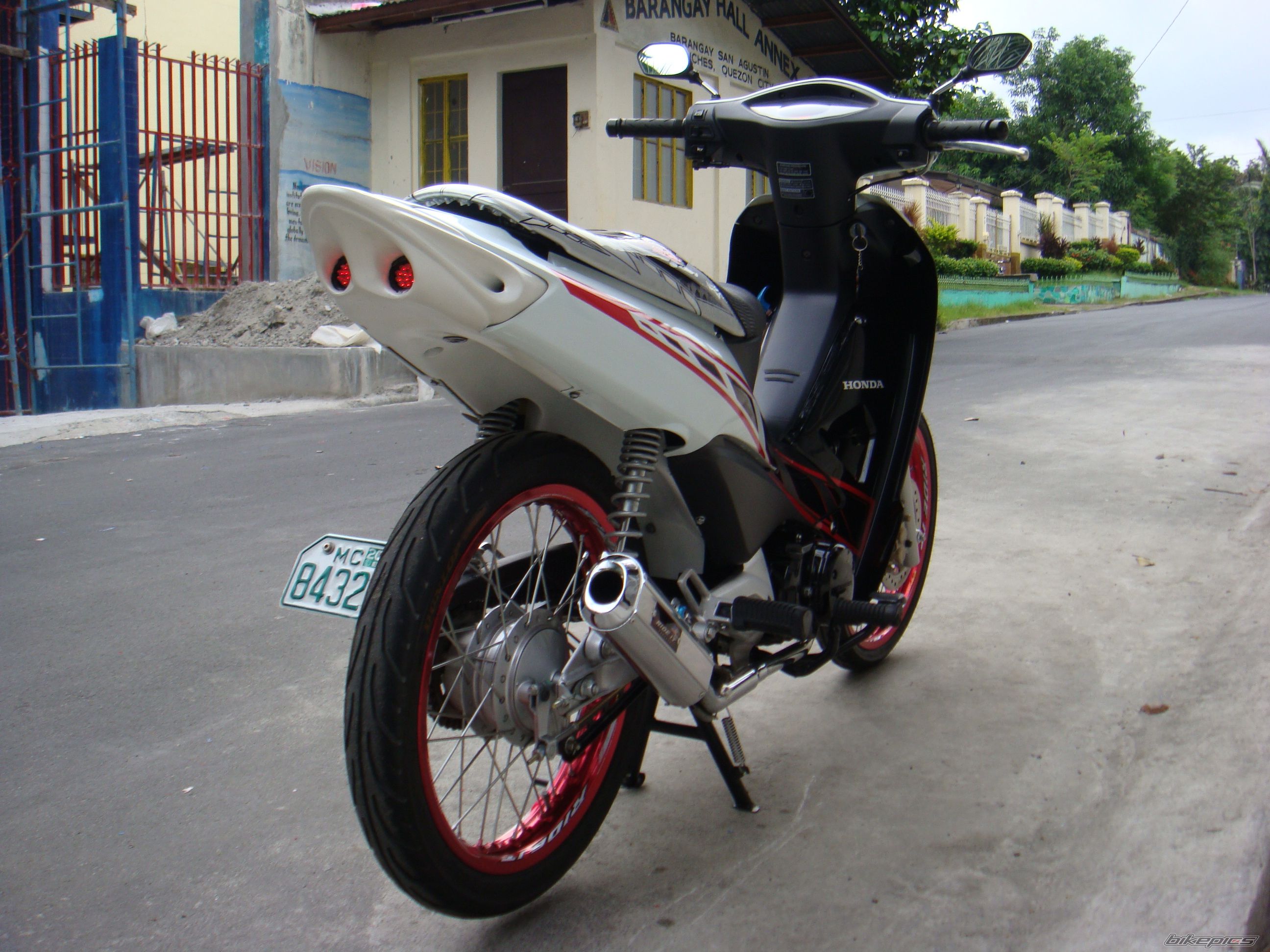 Photo 1379723