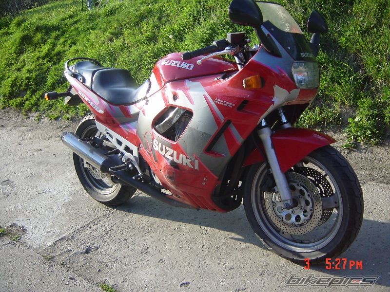 Photo 1379737