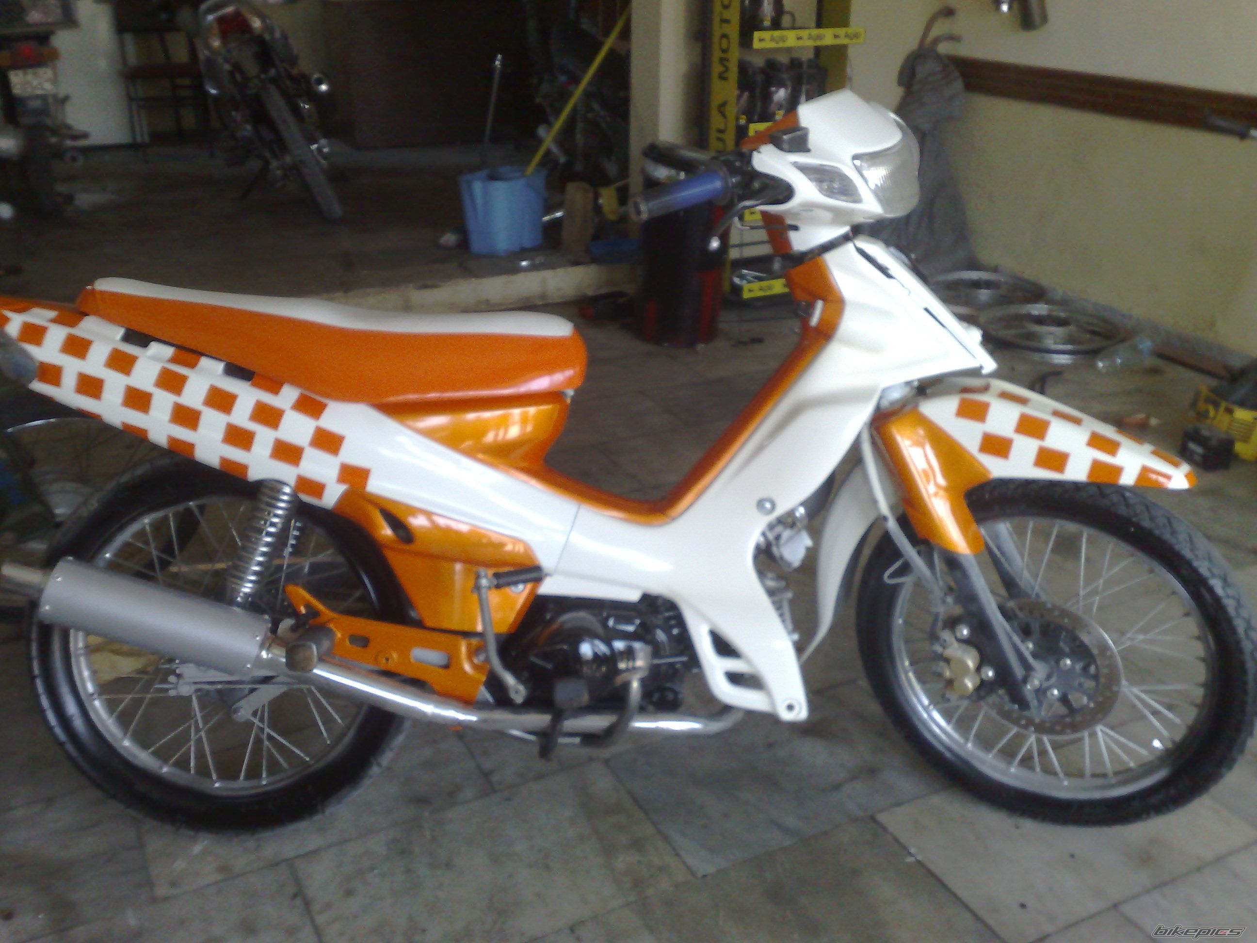 Photo 1379745